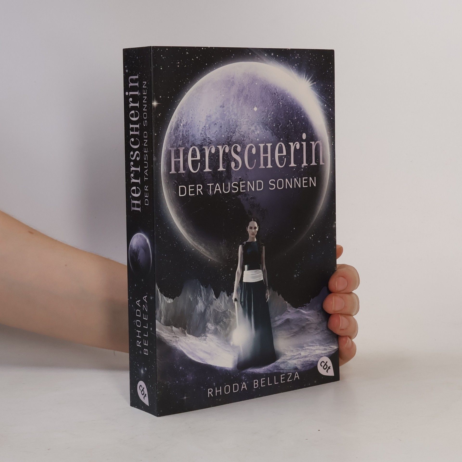 Rhoda Belleza Herrscherin der tausend Sonnen