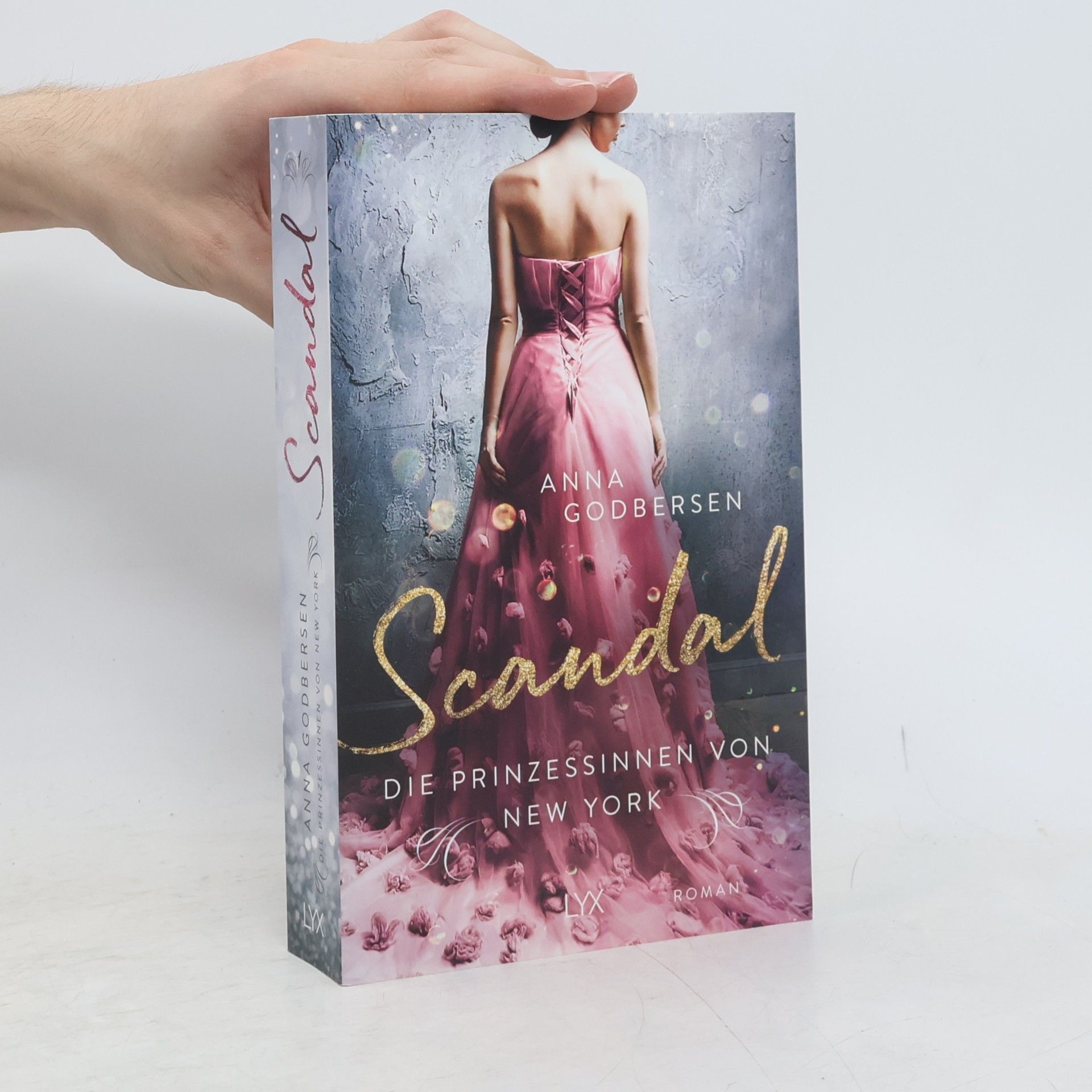 Anna Godbersen Scandal