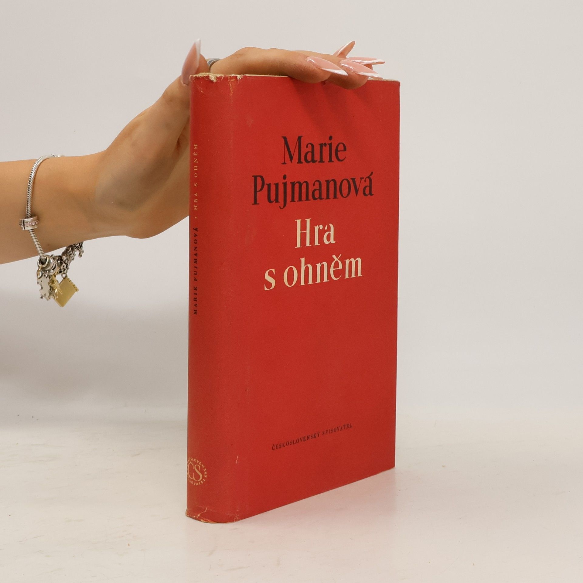 Marie Pujmanová Hra s ohněm