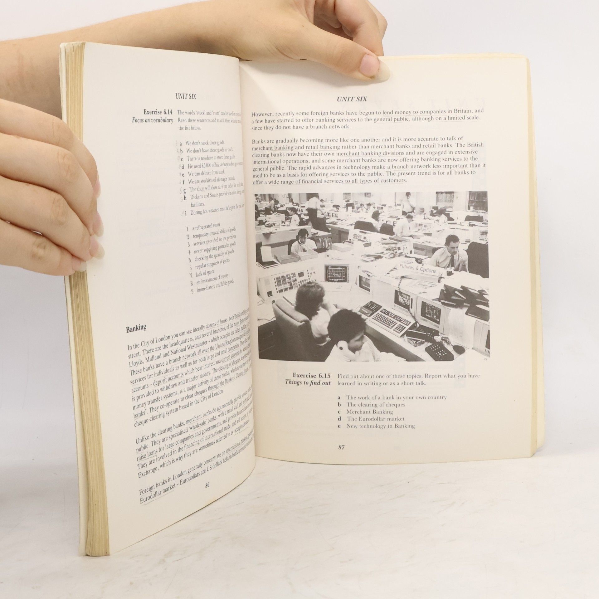A. J. Alan J. Stanton Longman Commercial Communication. Students' Book