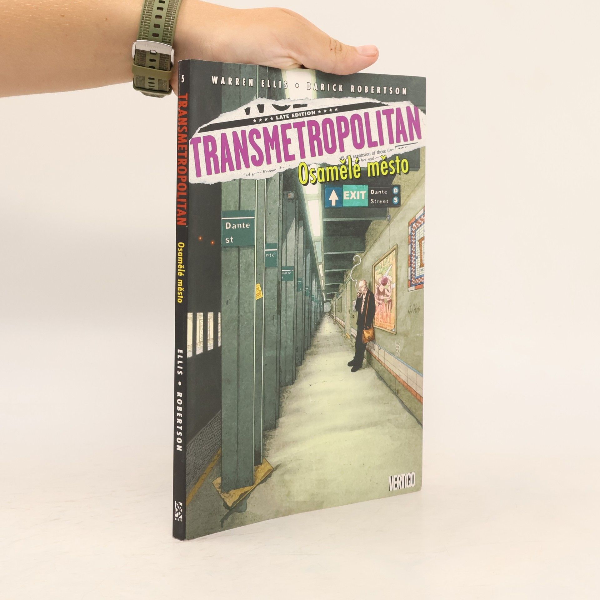 Warren Ellis Transmetropolitan. Osamělé město