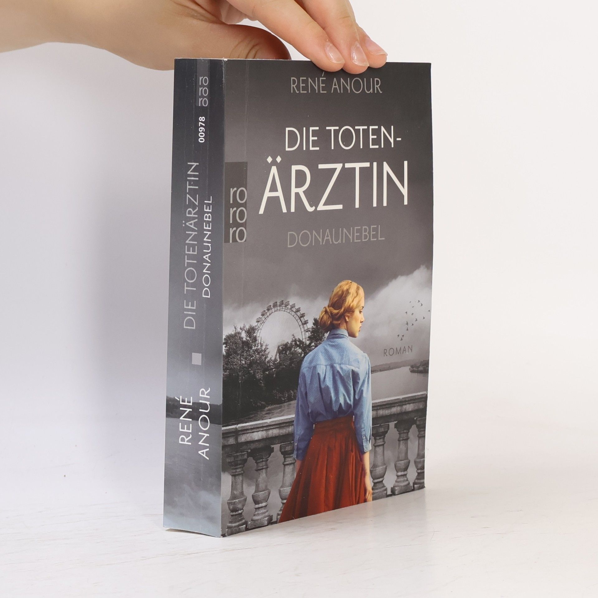 René Anour Die Totenärztin: Donaunebel