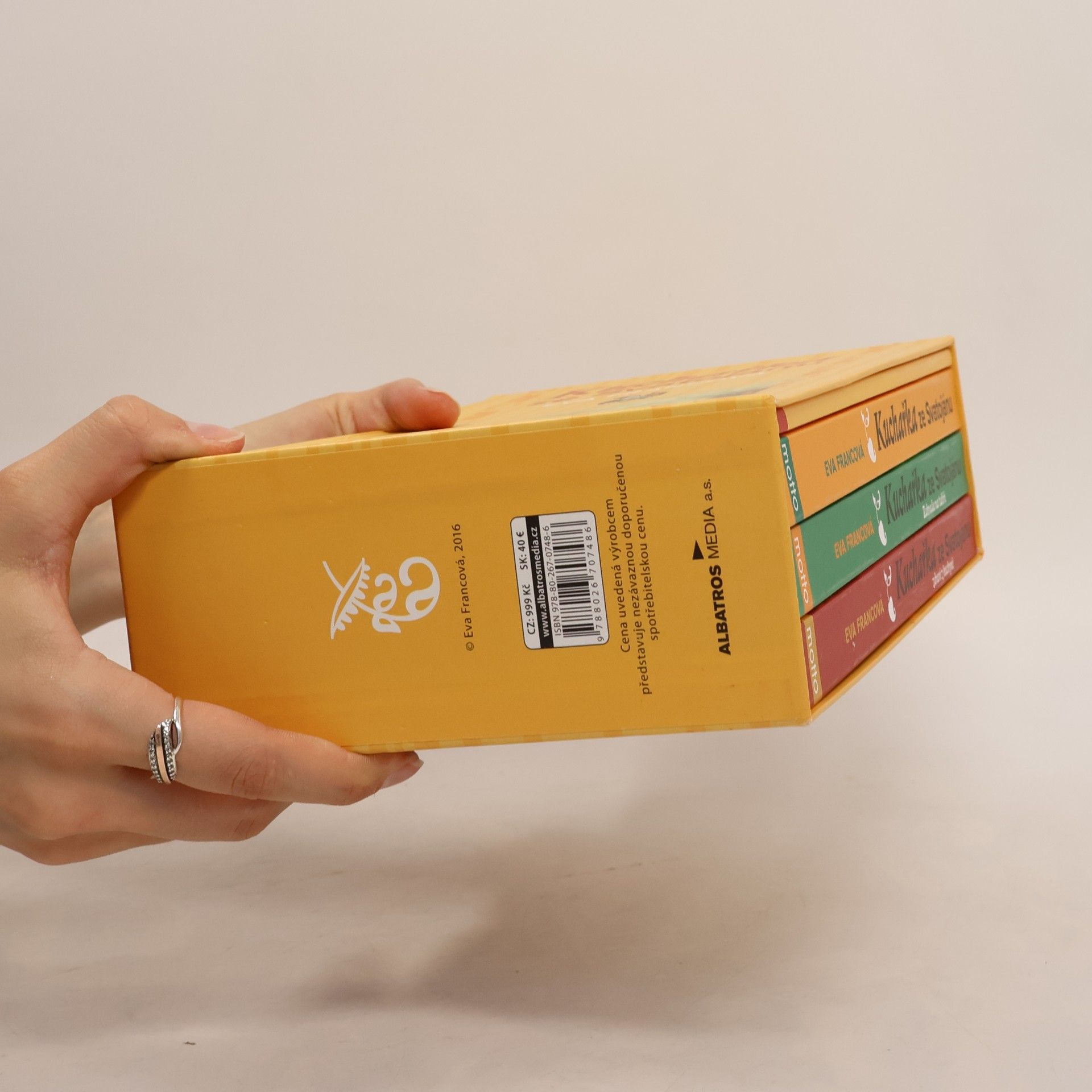 Eva Francová Kuchařka ze Svatojánu - box 1-3