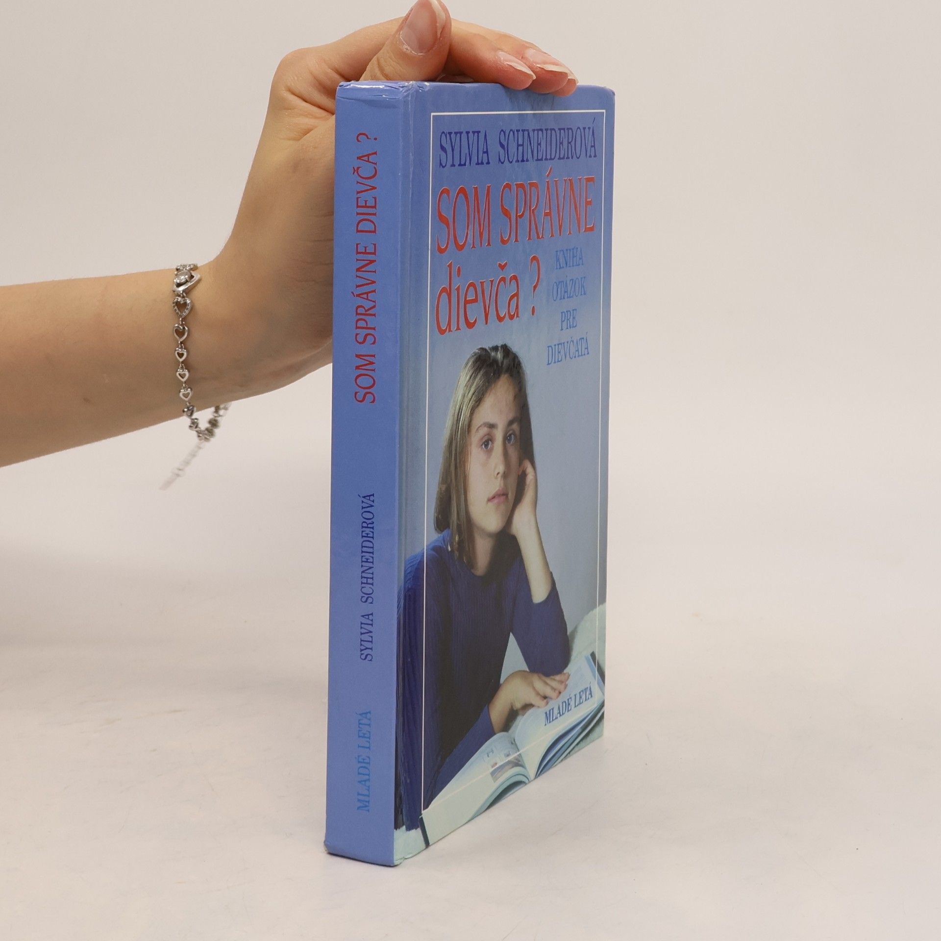 Sylvia Schneider Som správne dievča?