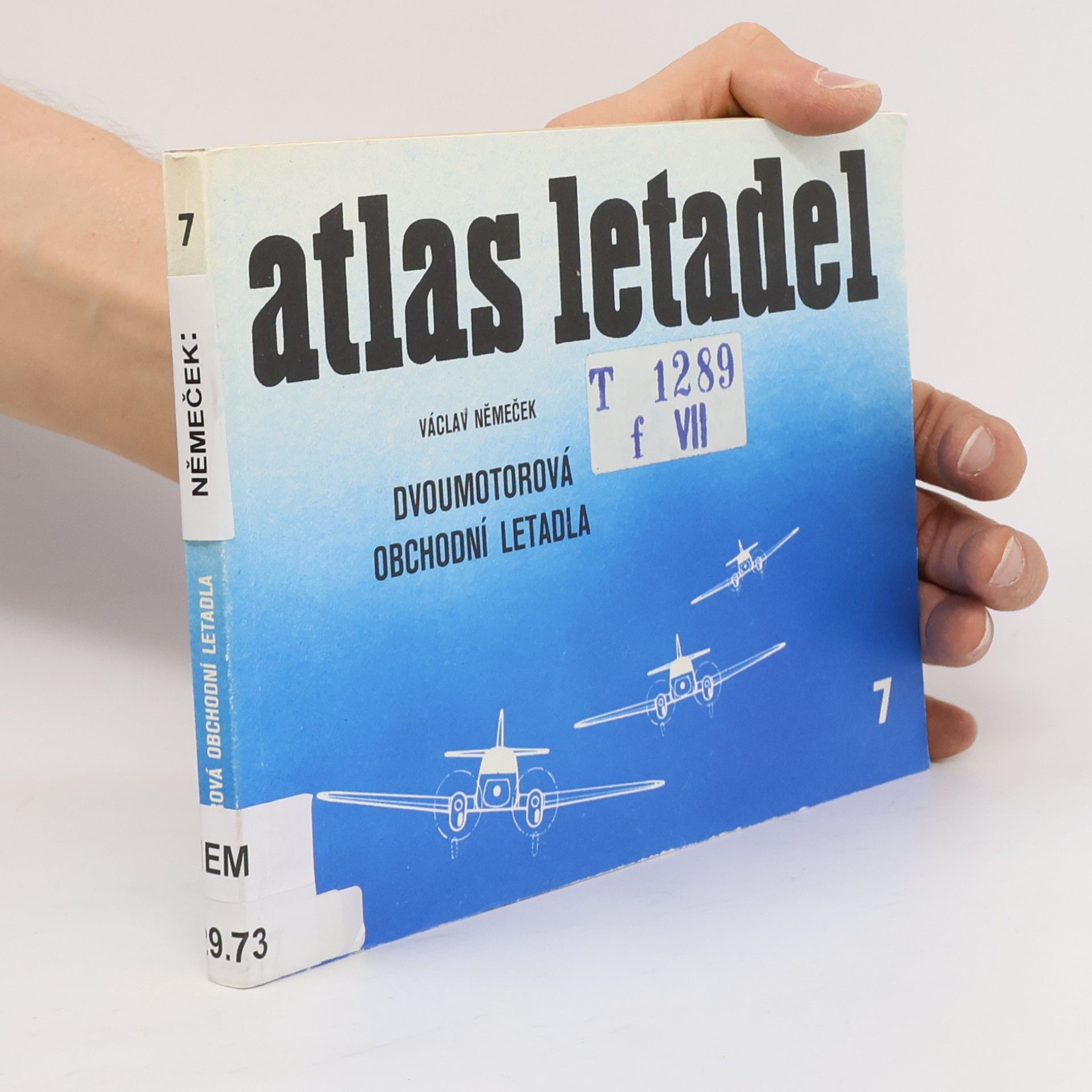 Václav Němeček Atlas letadel 7. Dvoumotorová obchodní letadla
