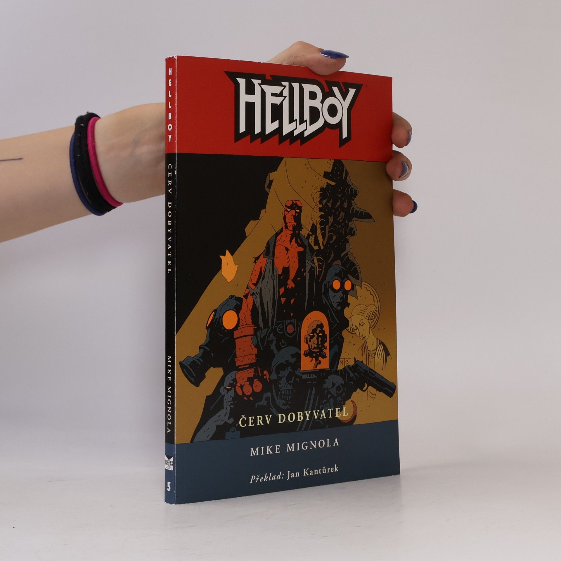 Mike Mignola Červ dobyvatel