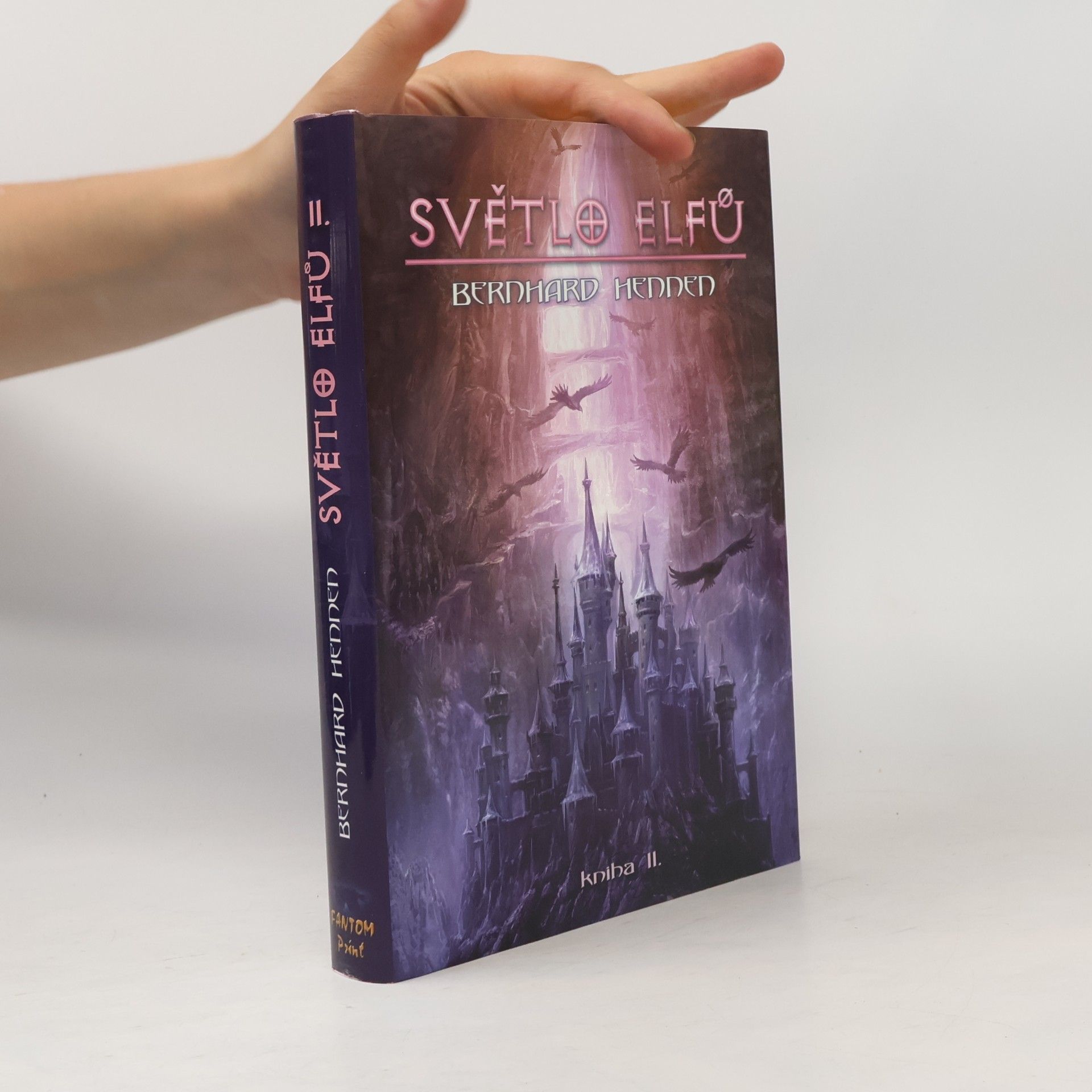 Bernhard Hennen Světlo elfů II
