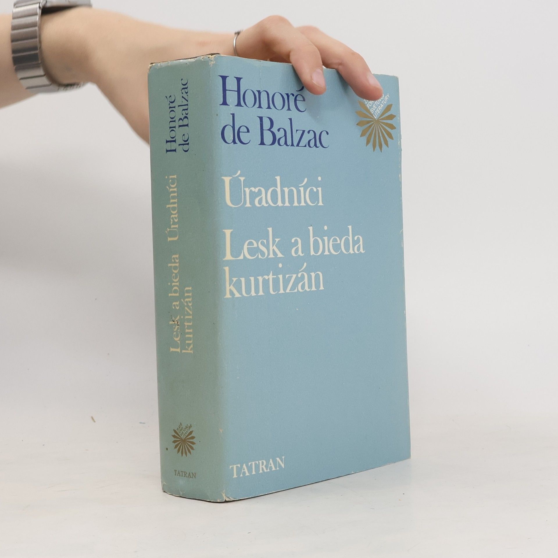 Terézia Gašparíková Úradníci. Lesk a bieda kurtizán
