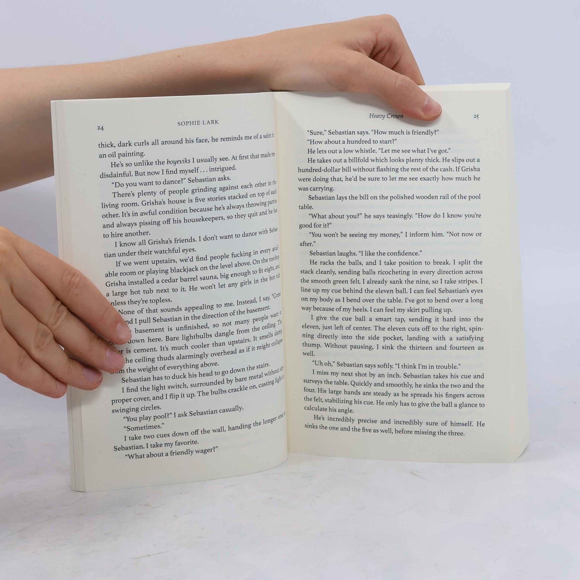 Sophie Lark Heavy Crown: Illustrated Edition