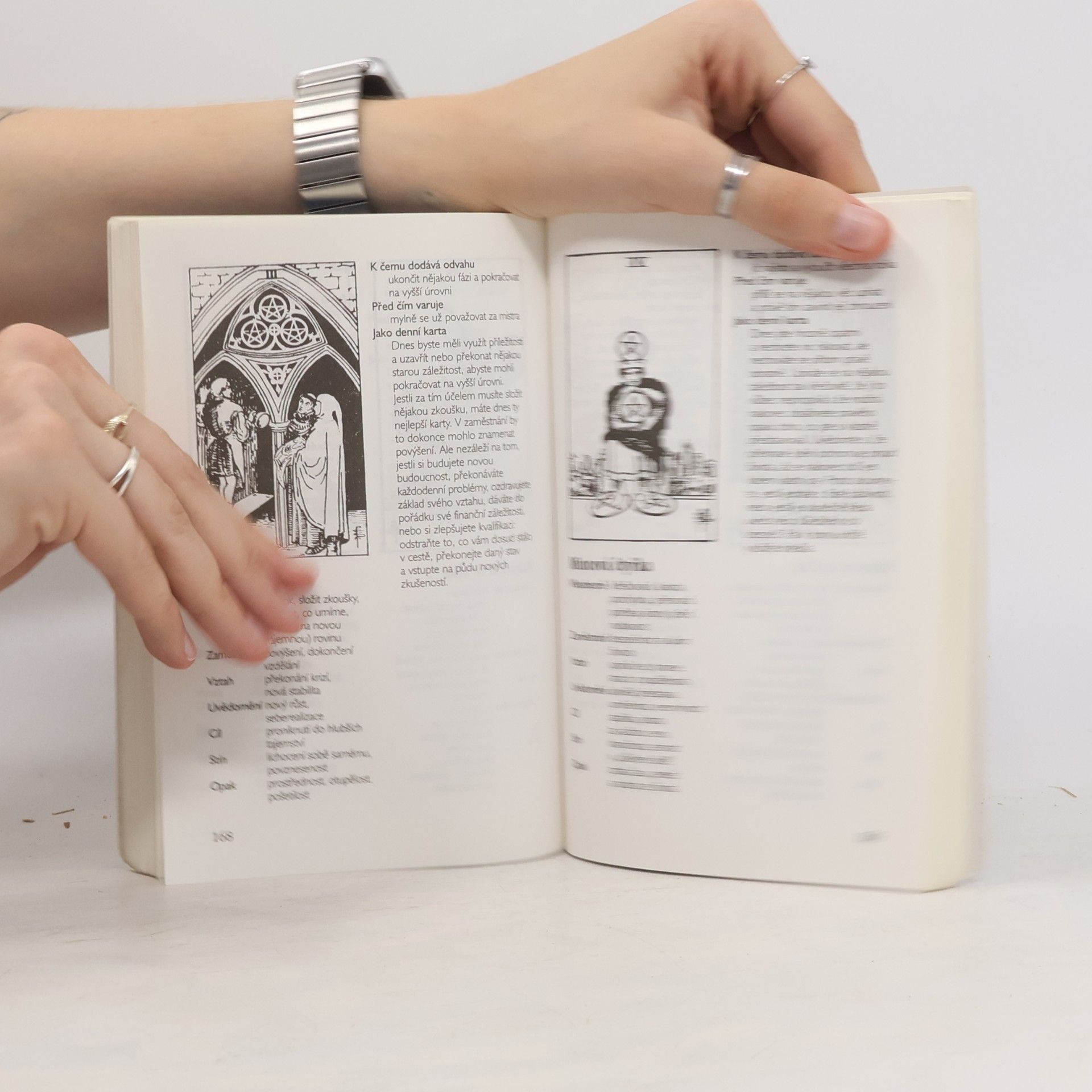 Hajo Banzhaf Klíč k tarotu