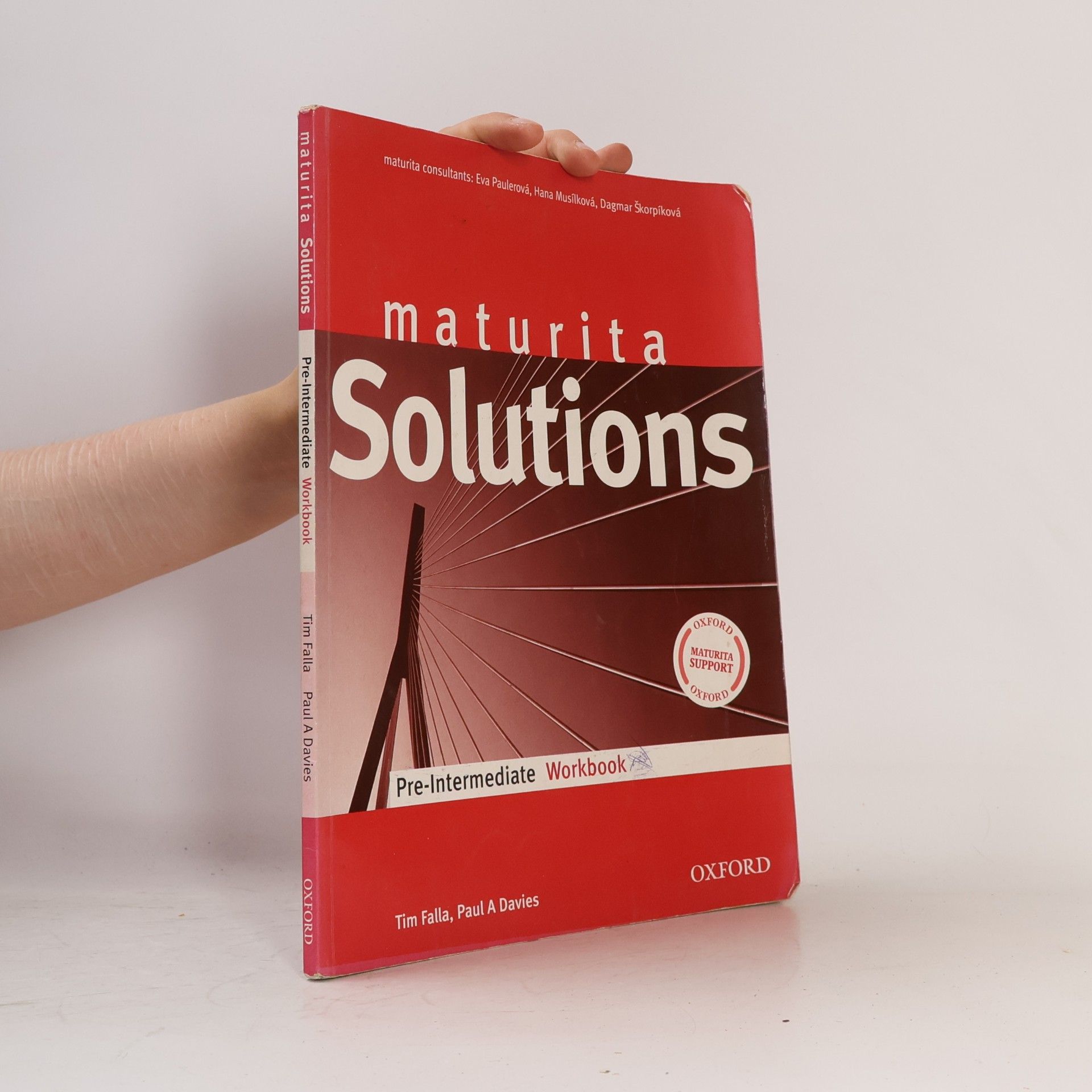 Tim Falla Maturita Solutions. Pre-Intermediate Workbook. Czech Edition