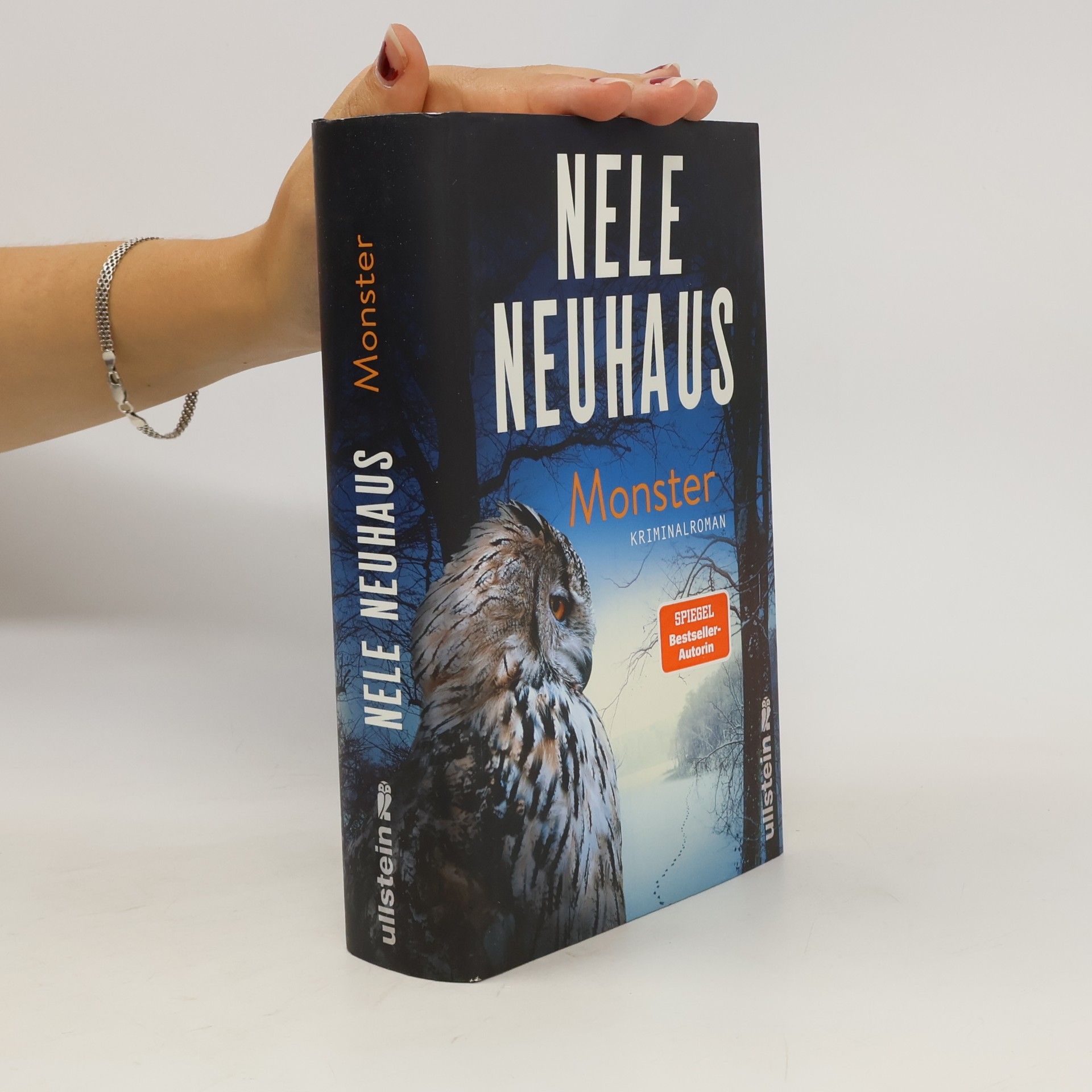 Nele Neuhaus Monster