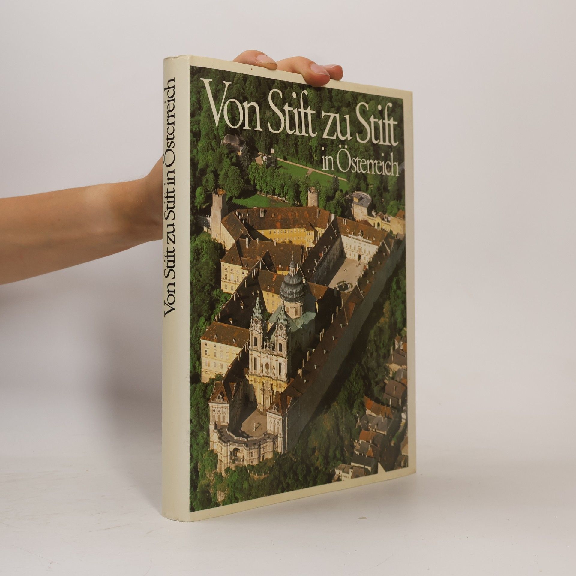 Gerhard Stenzel Von Stift zu Stift in Österreich