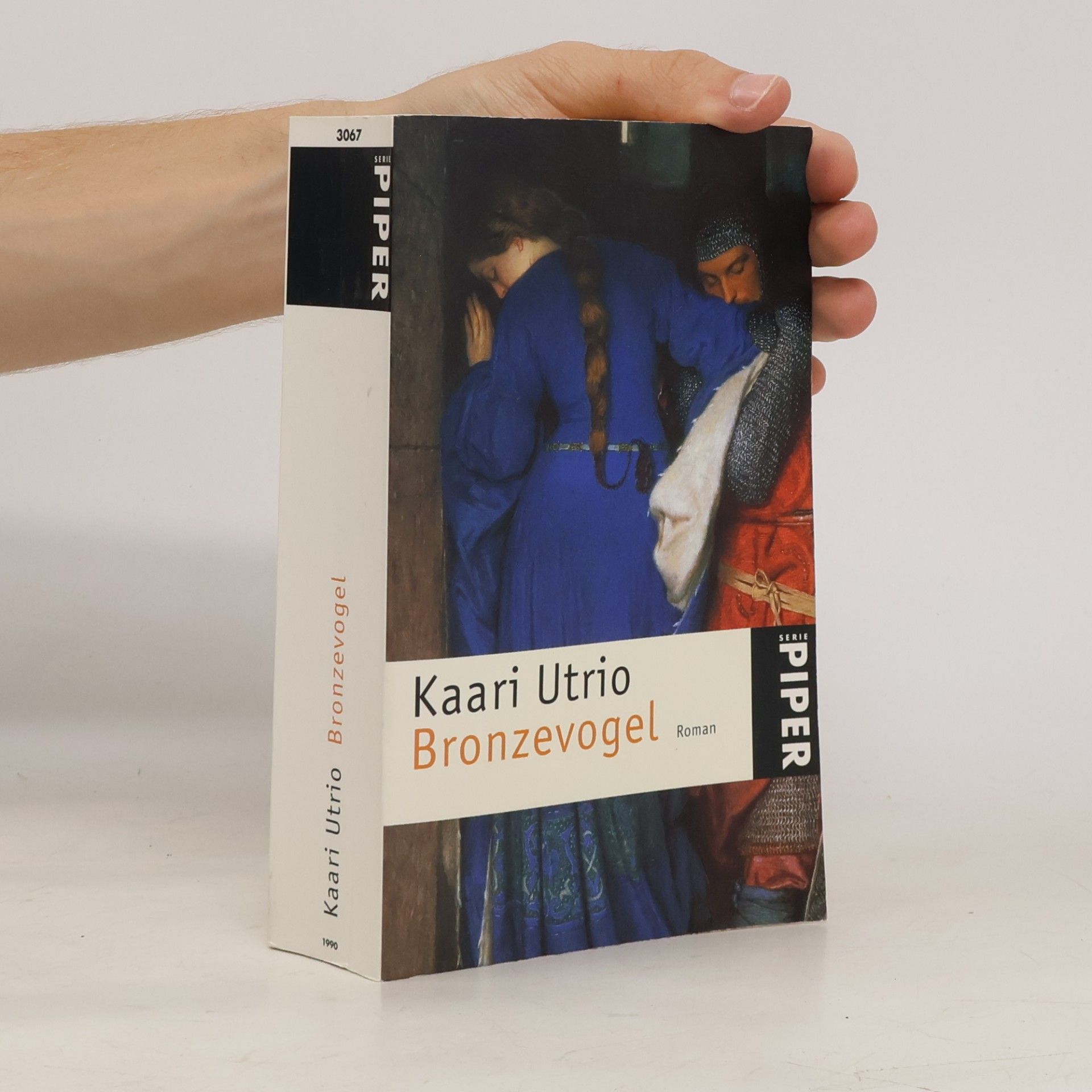 Kaari Utrio Bronzevogel