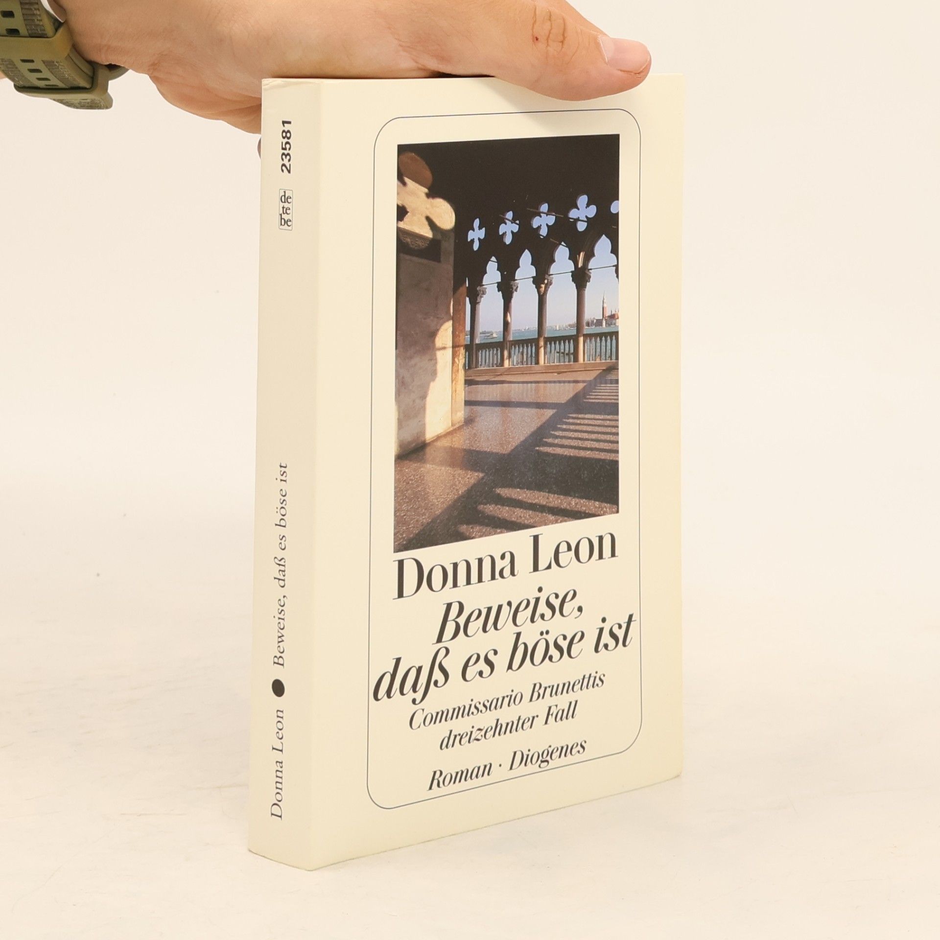Donna Leon Beweise, daß es böse ist