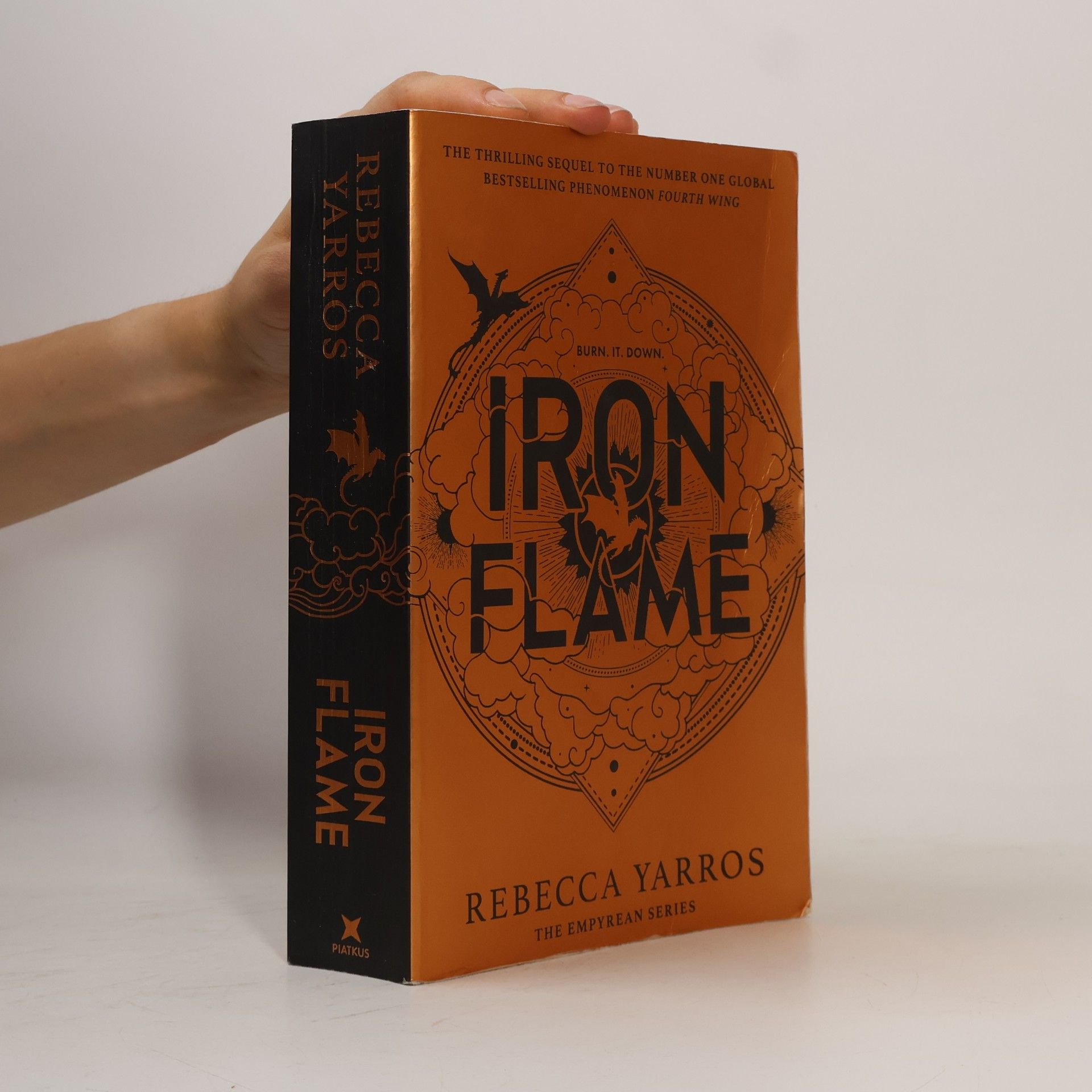 Rebecca Yarros Iron Flame