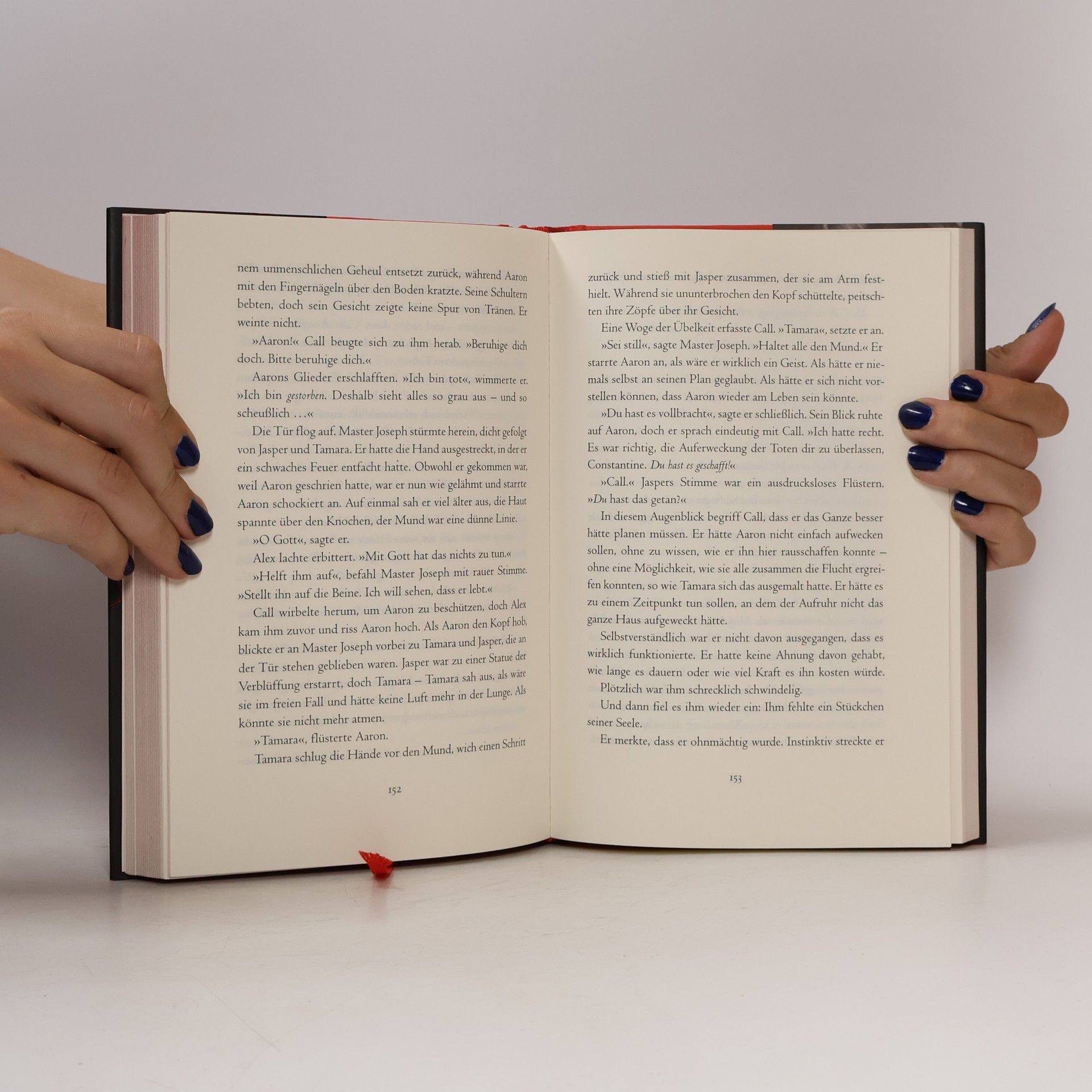 Holly Black Magisterium 4. The silver mask