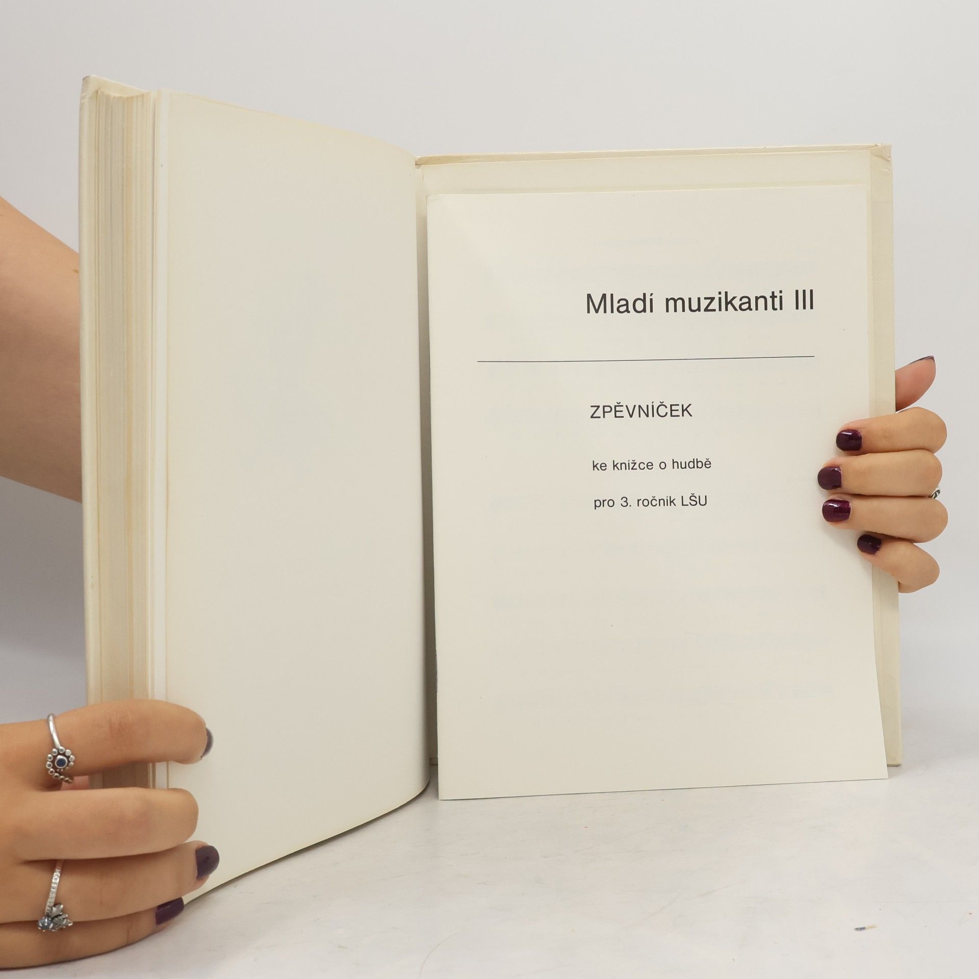 Neoralová Jaroslava Mladí muzikanti III