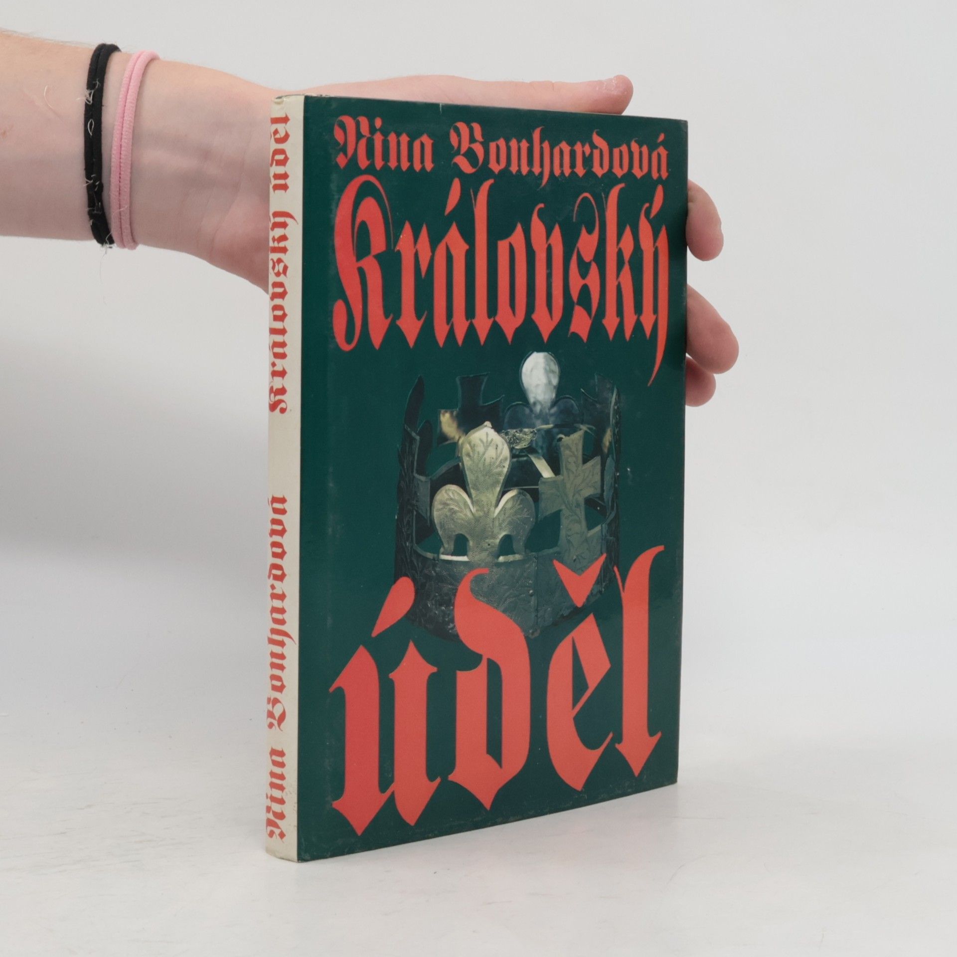 Nina Bonhardová Královský úděl