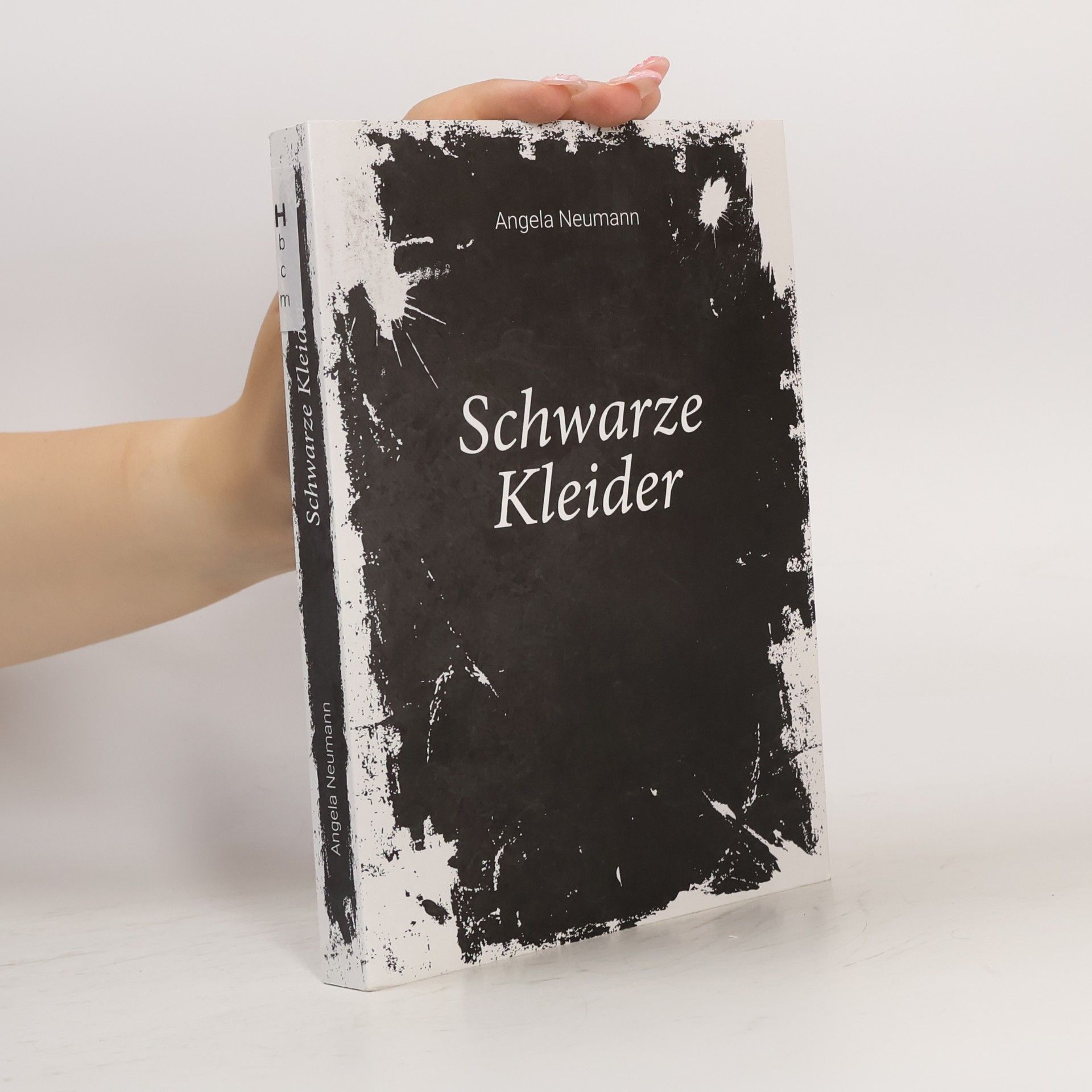 Angela Neumann Schwarze Kleider