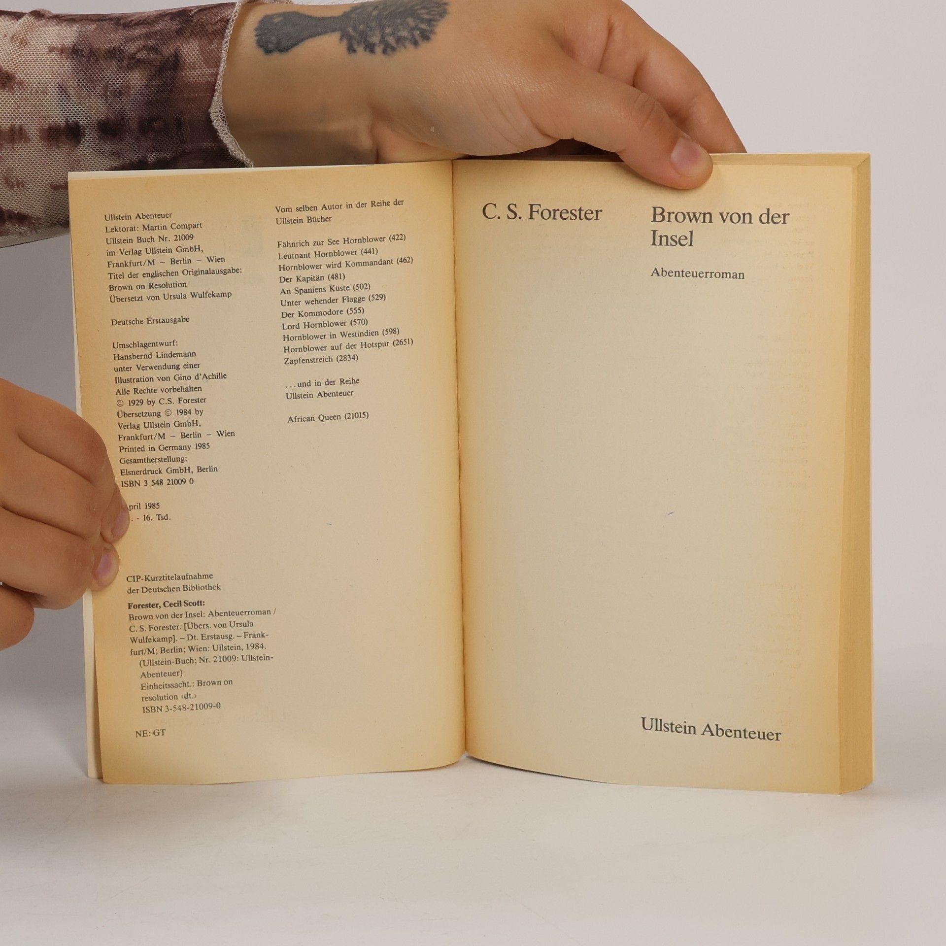 C. S. Forester Brown von der Insel