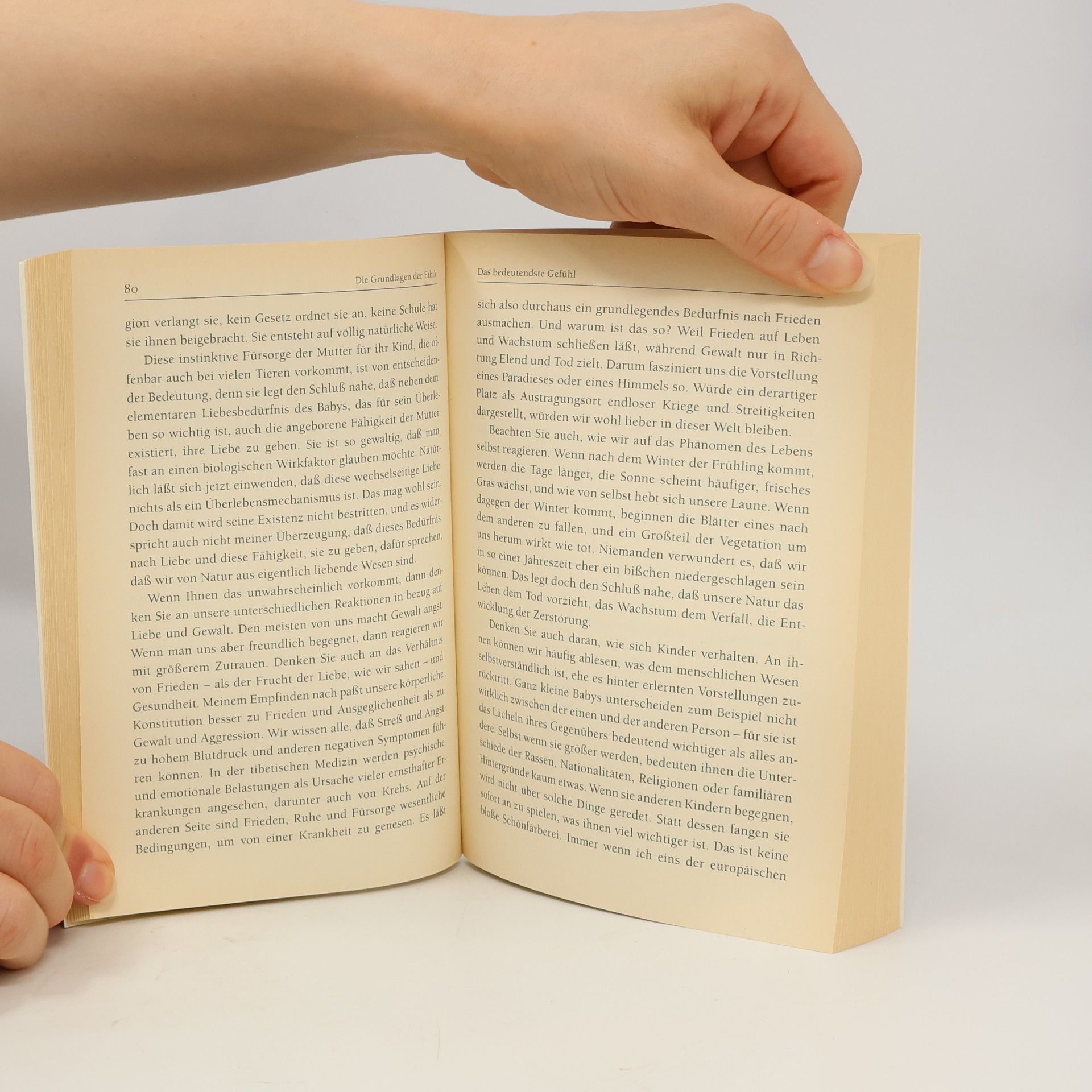 Dalai XIV Lama Das Buch der Menschlichkeit