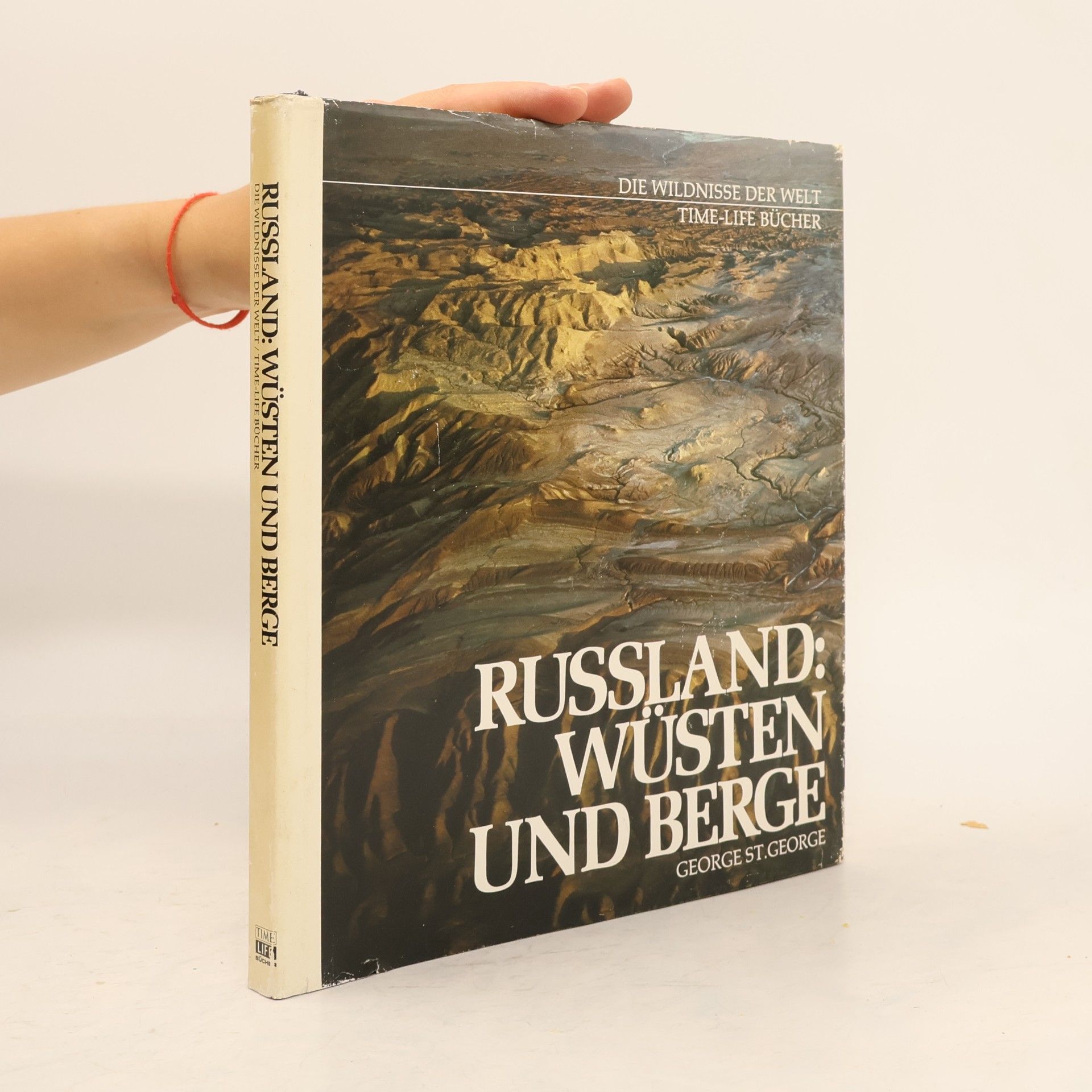 George St. George Russland: Wüsten und Berge