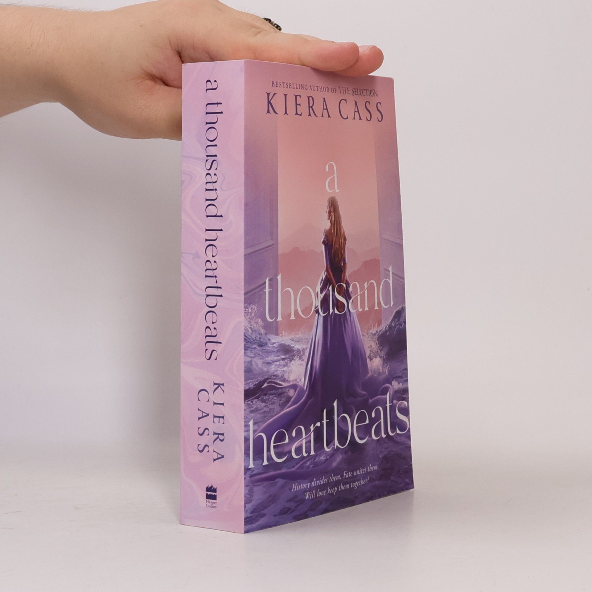 Kiera Cass A Thousand Heartbeats