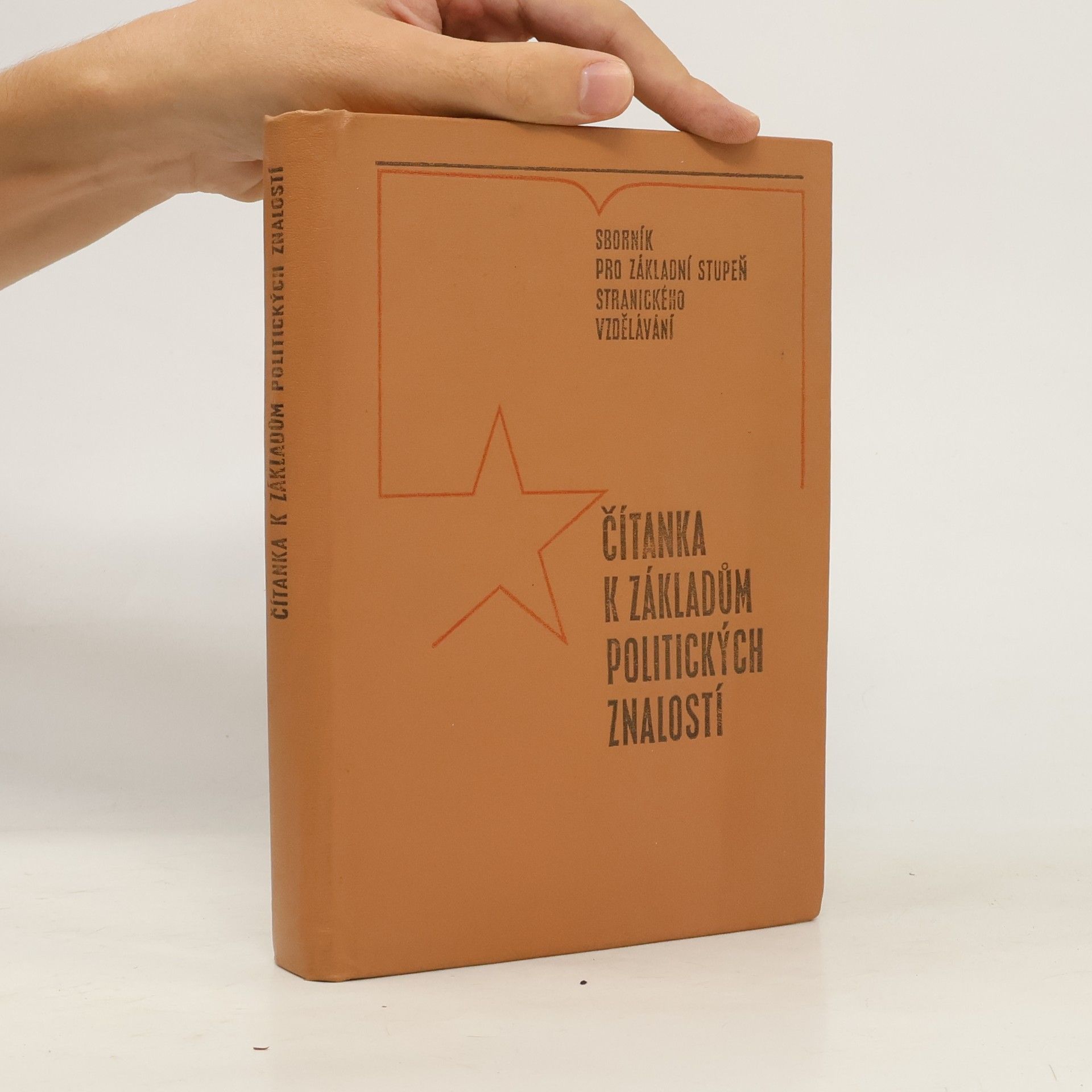 Collectif d'auteurs Čítanka k základům politických znalostí