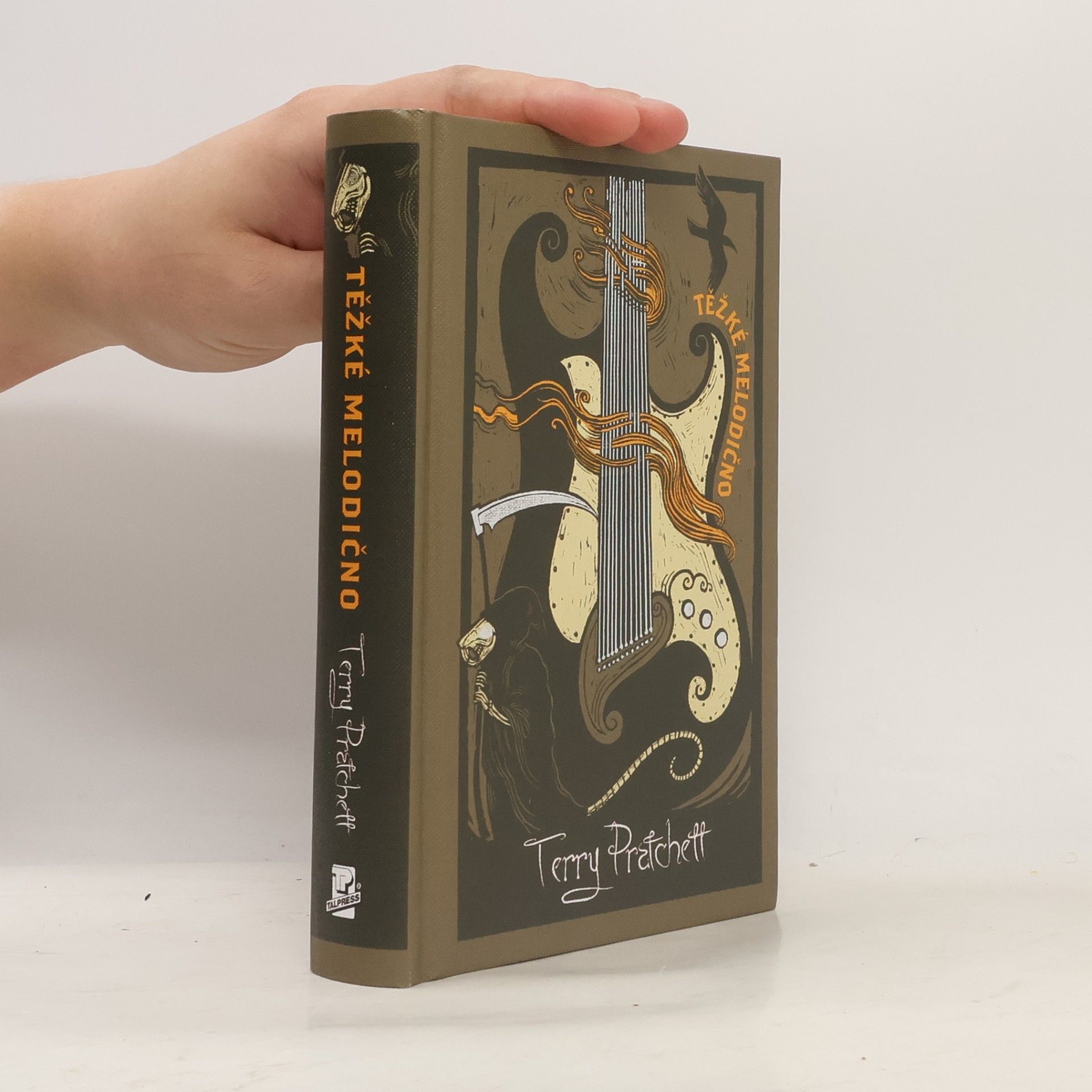 Terry Pratchett Těžké melodično