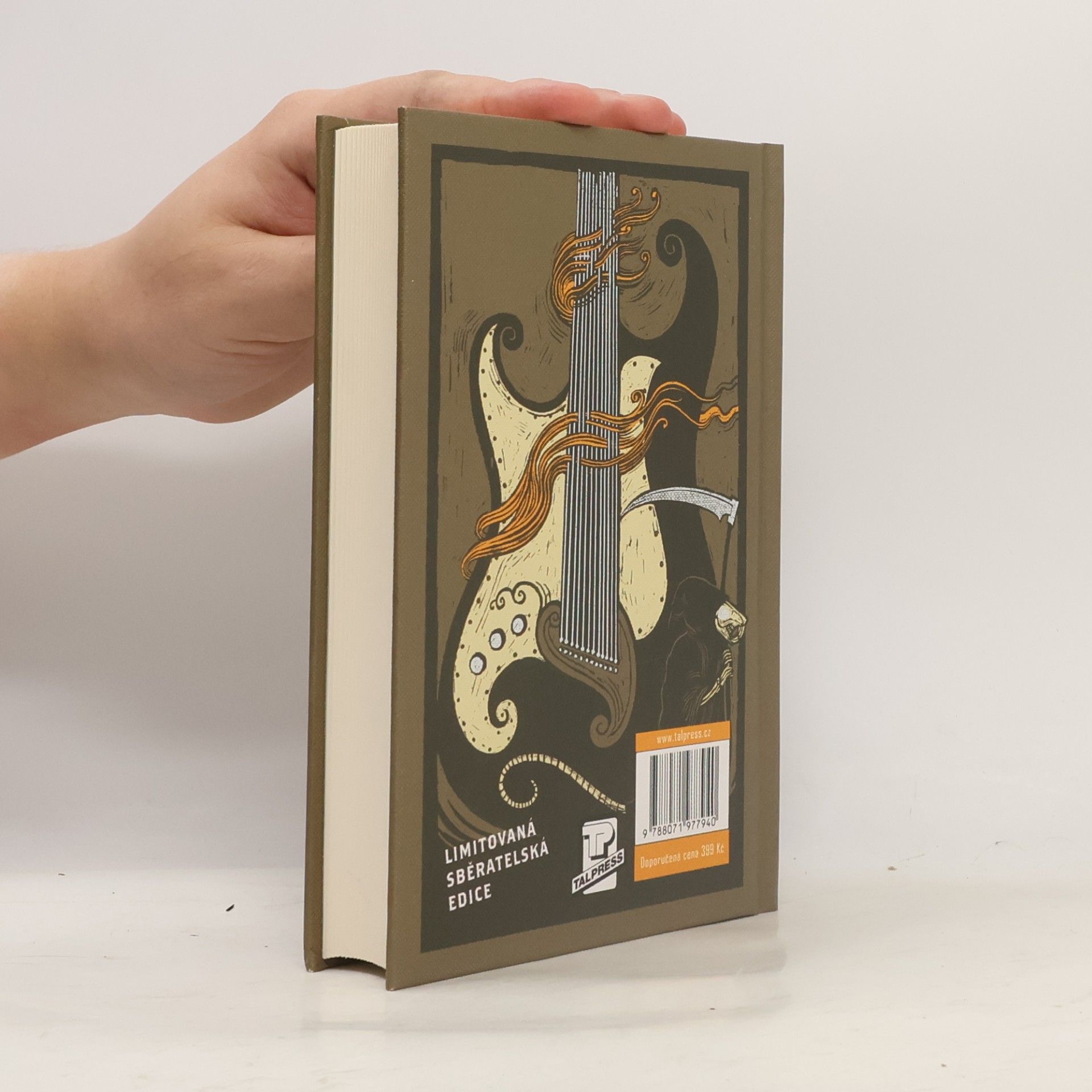 Terry Pratchett Těžké melodično