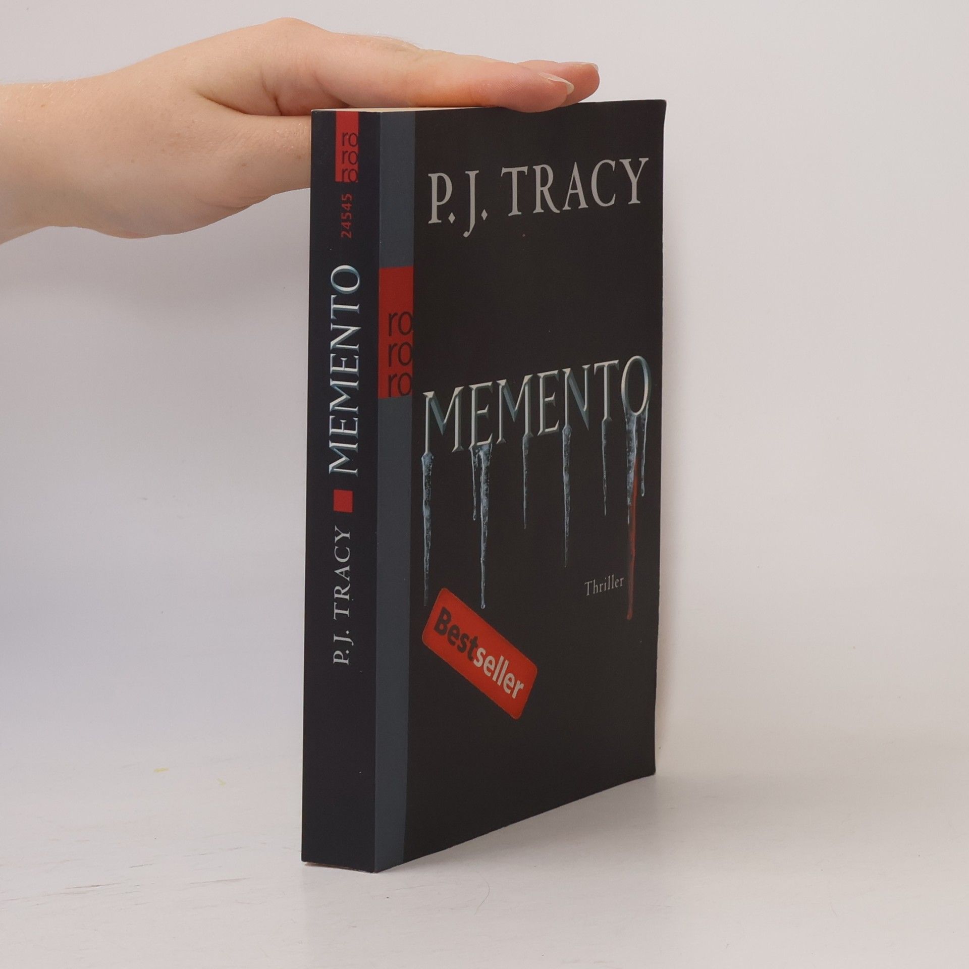 P. J. Tracy Memento