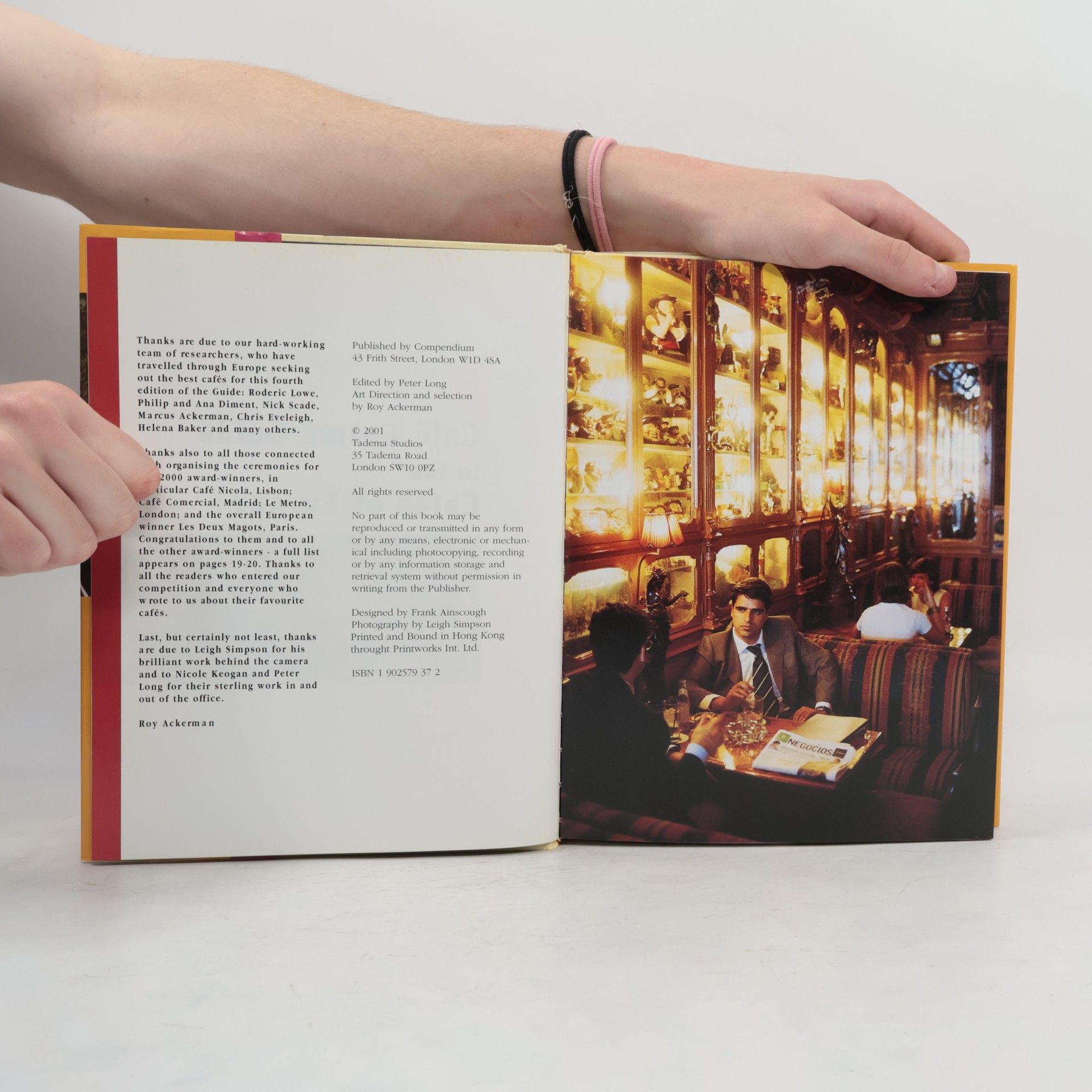 Roy Ackerman Cafe Creme Guide: Cafes of Europe Guide 2002