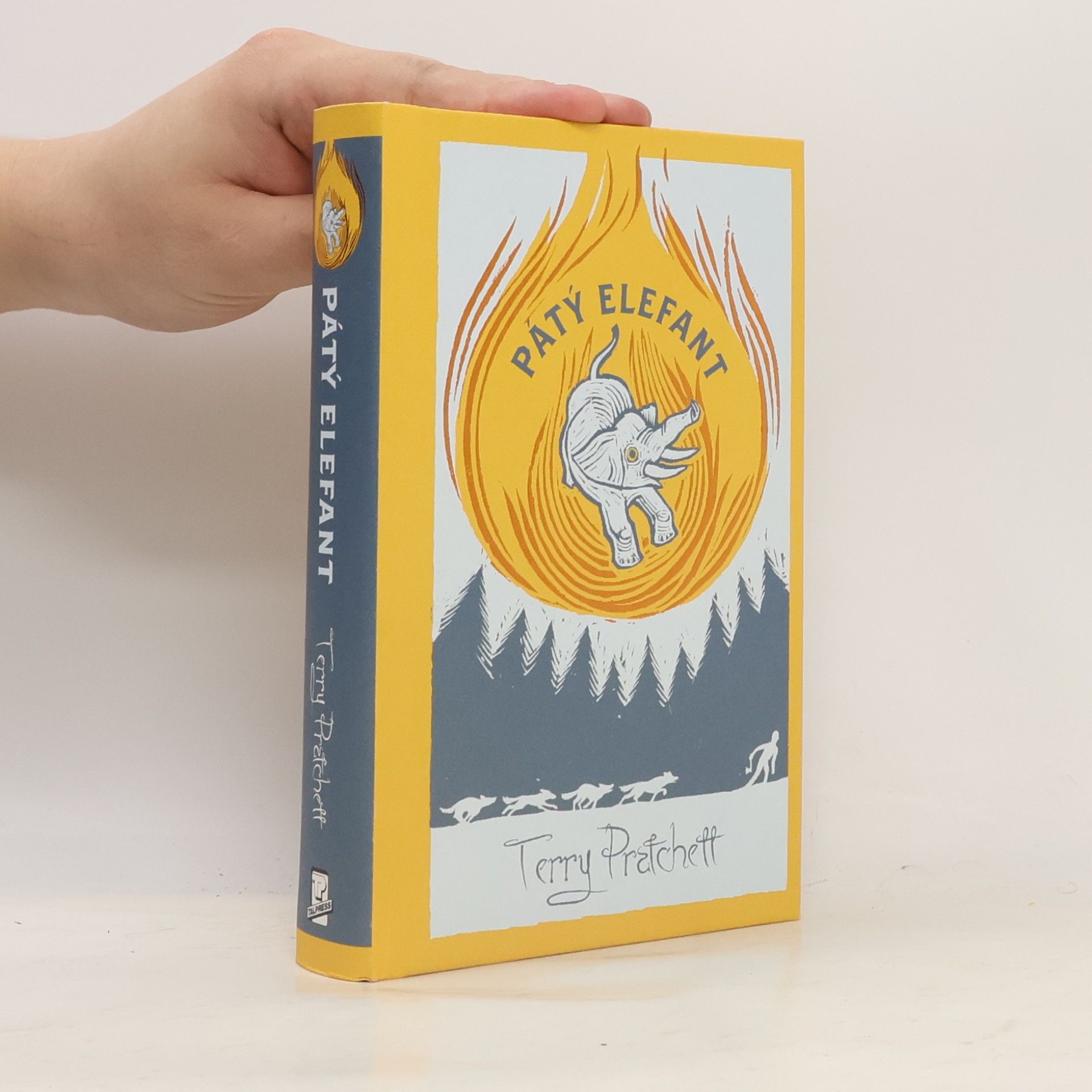 Terry Pratchett Pátý elefant
