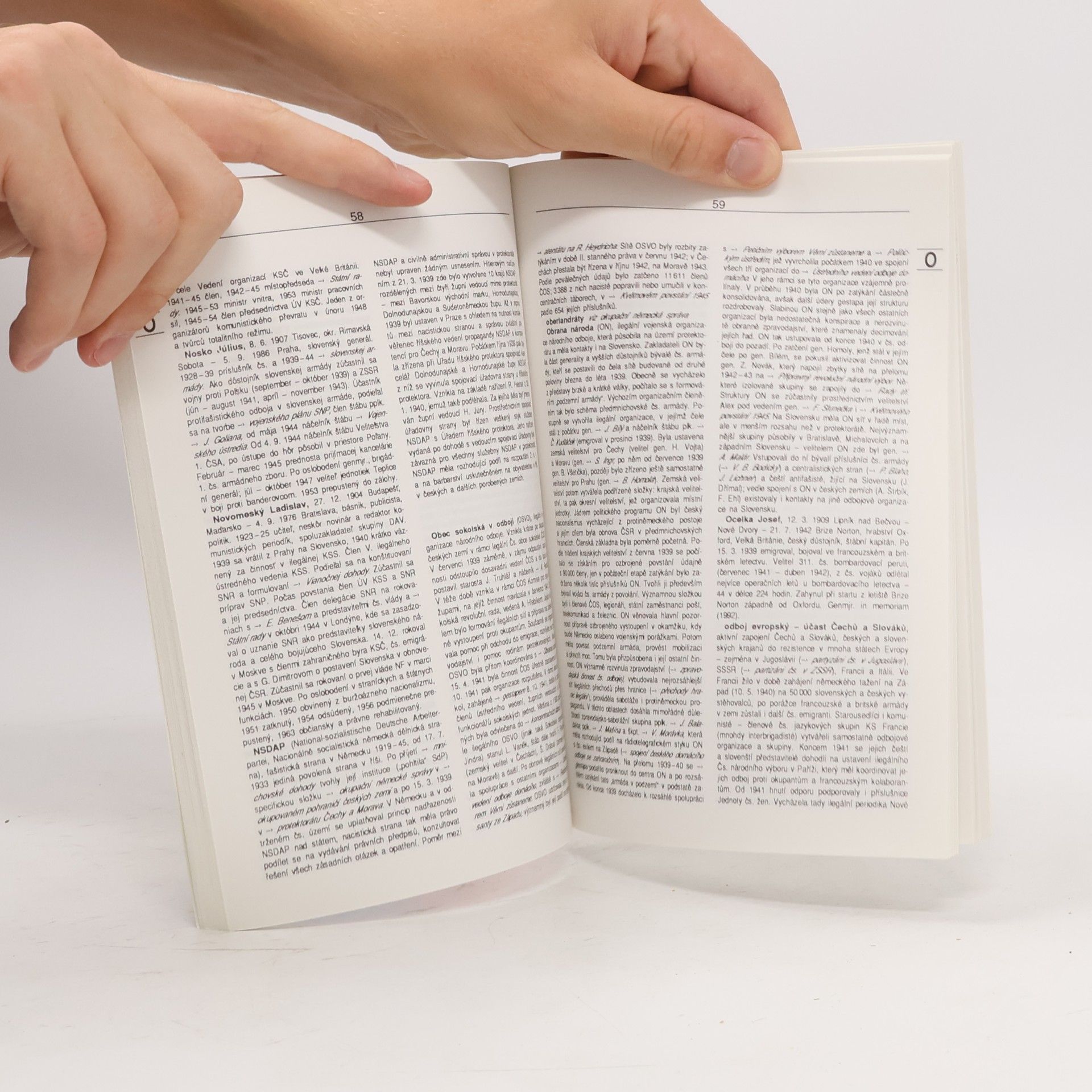 Autorenkollektiv Za obnovu státu Čechů a Slováků 1938-1945 : slovníková příručka