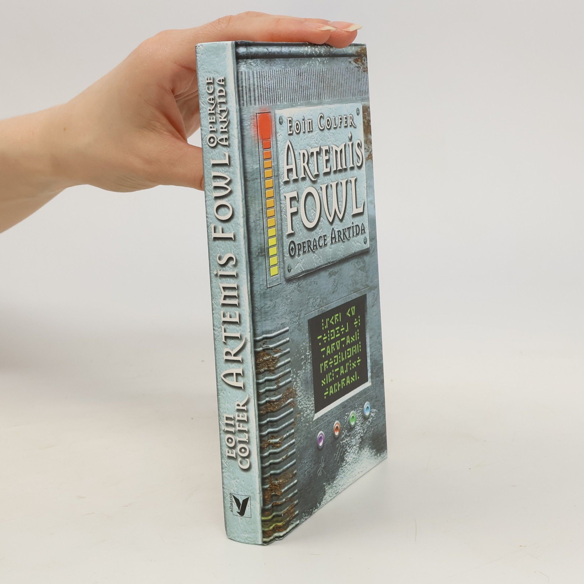 Eoin Colfer Artemis Fowl. Operace Arktida