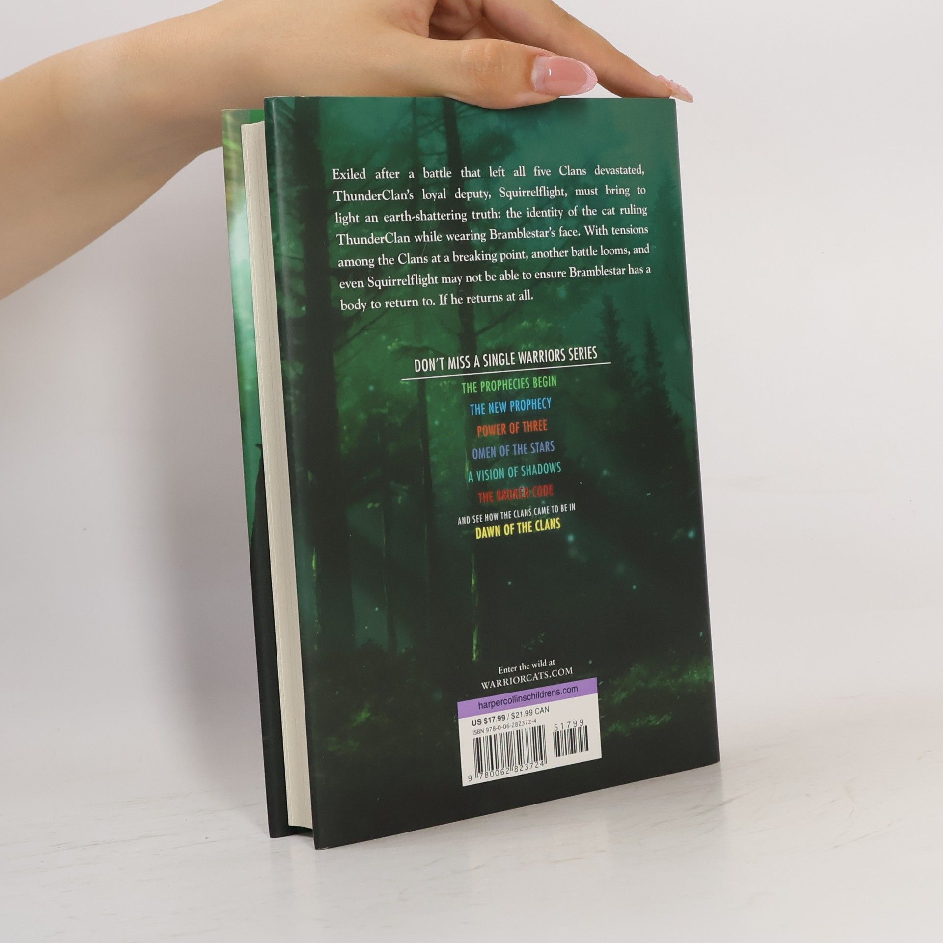 Erin Hunter Warriors. The Broken Code #4. Darkness Within.