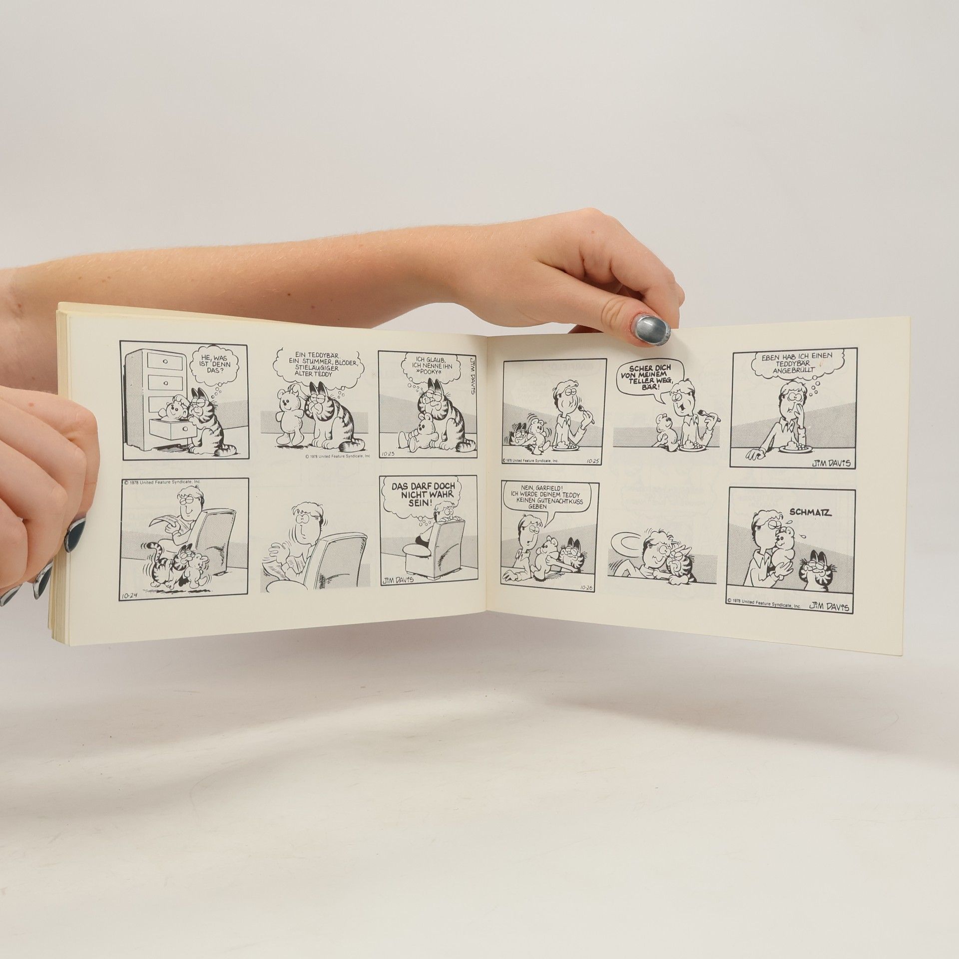 Jim Davis Garfield langt zu