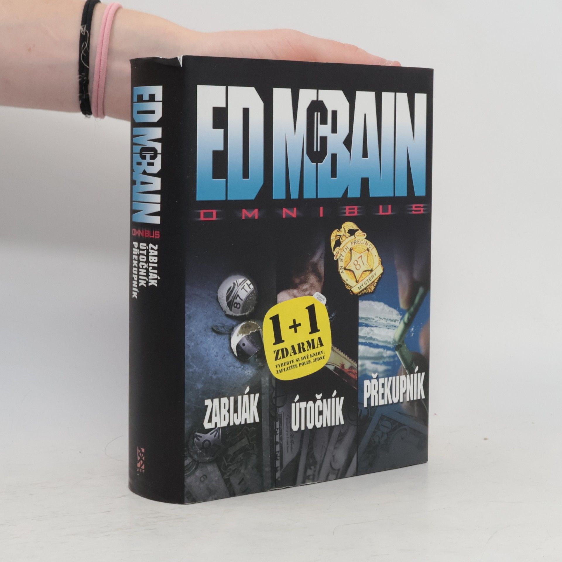 Zabiják. Útočník. Překupník.