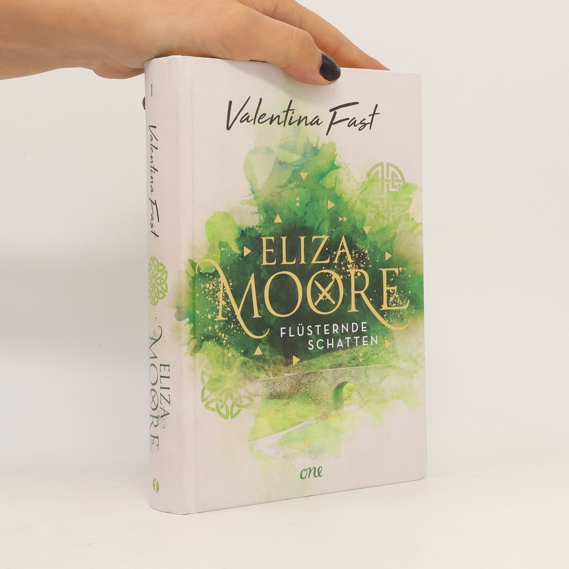 Valentina Fast Eliza Moore. Flüsternde Schatten
