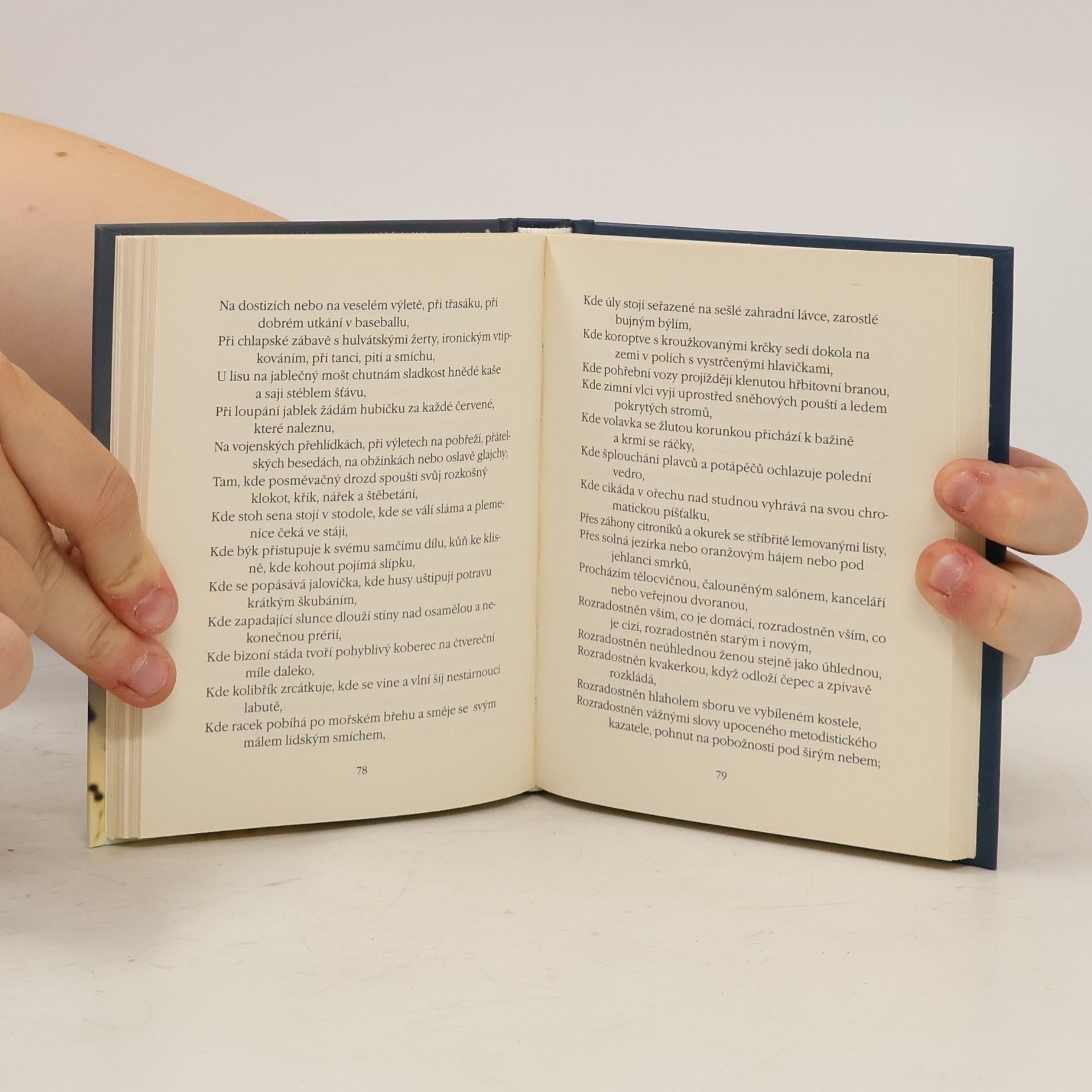 Walt Whitman Stébla trávy