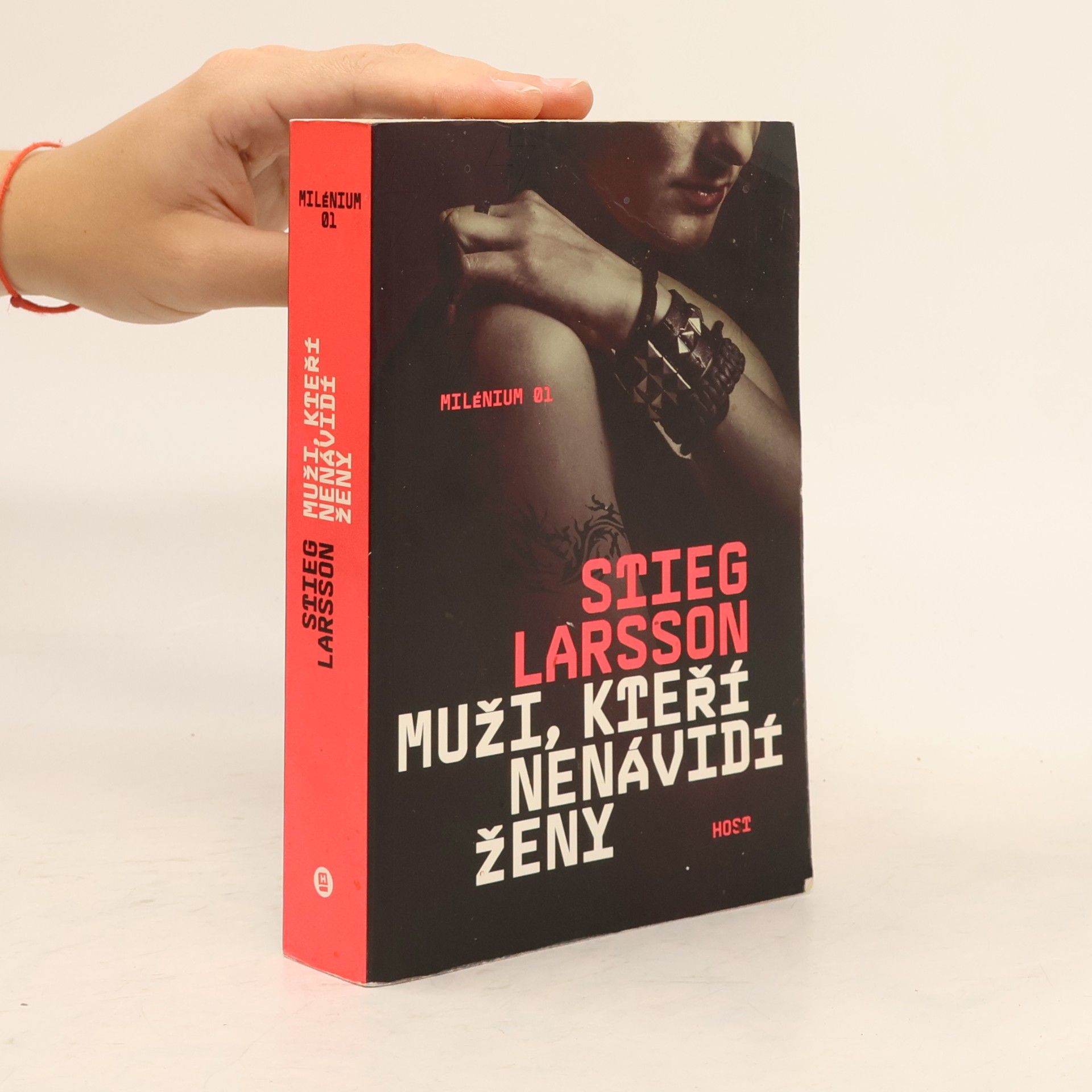 Stieg Larsson Muži, kteří nenávidí ženy