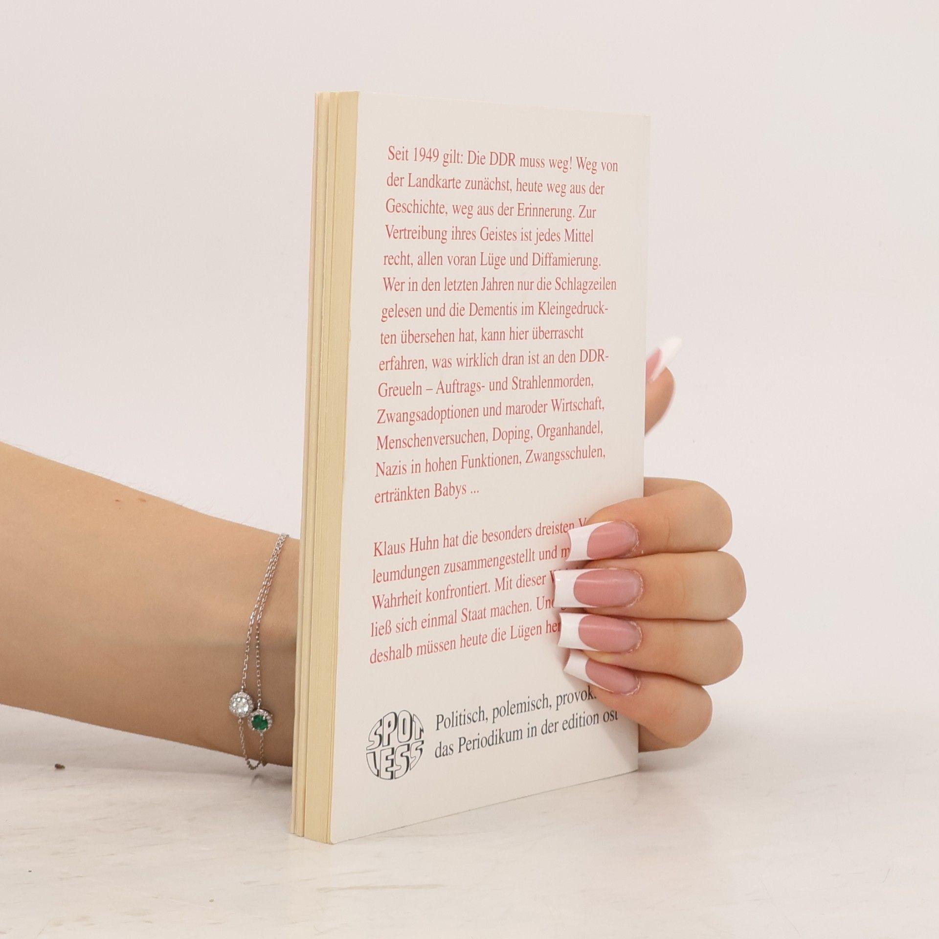 Klaus Huhn Kleines Handbuch der großen Lügen über die DDR.