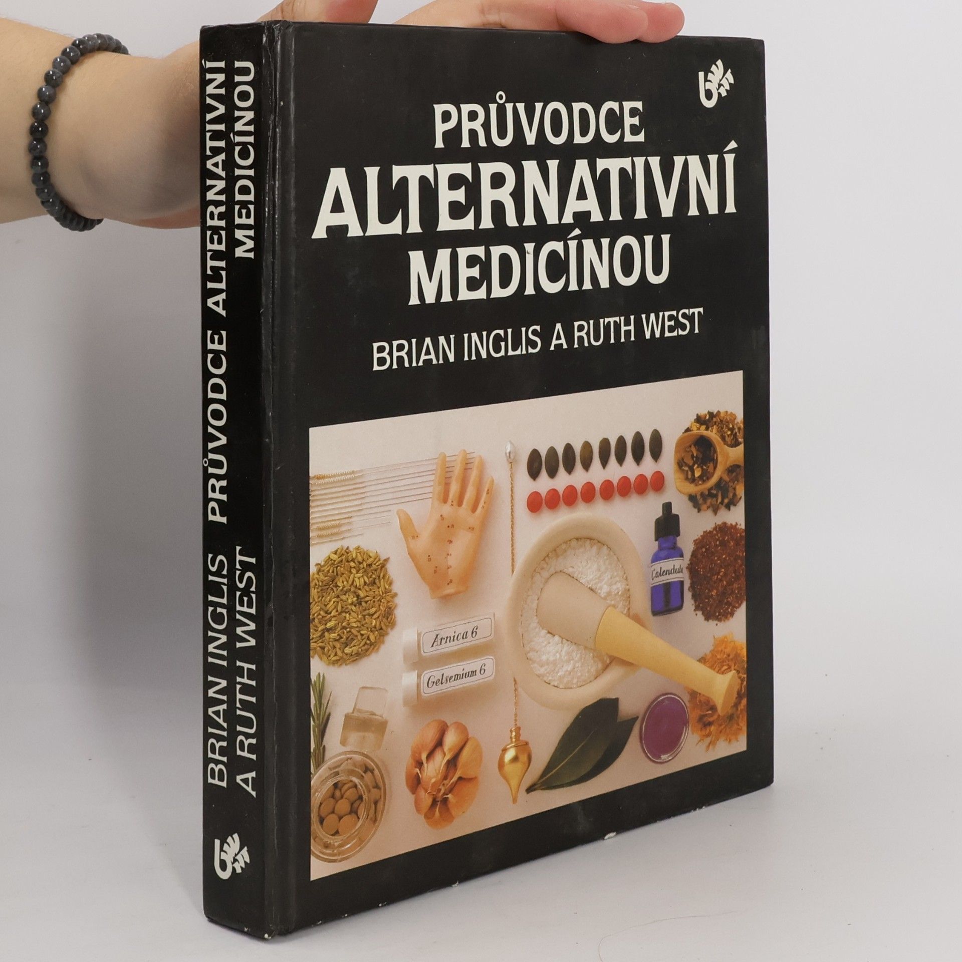 Průvodce alternativní medicínou