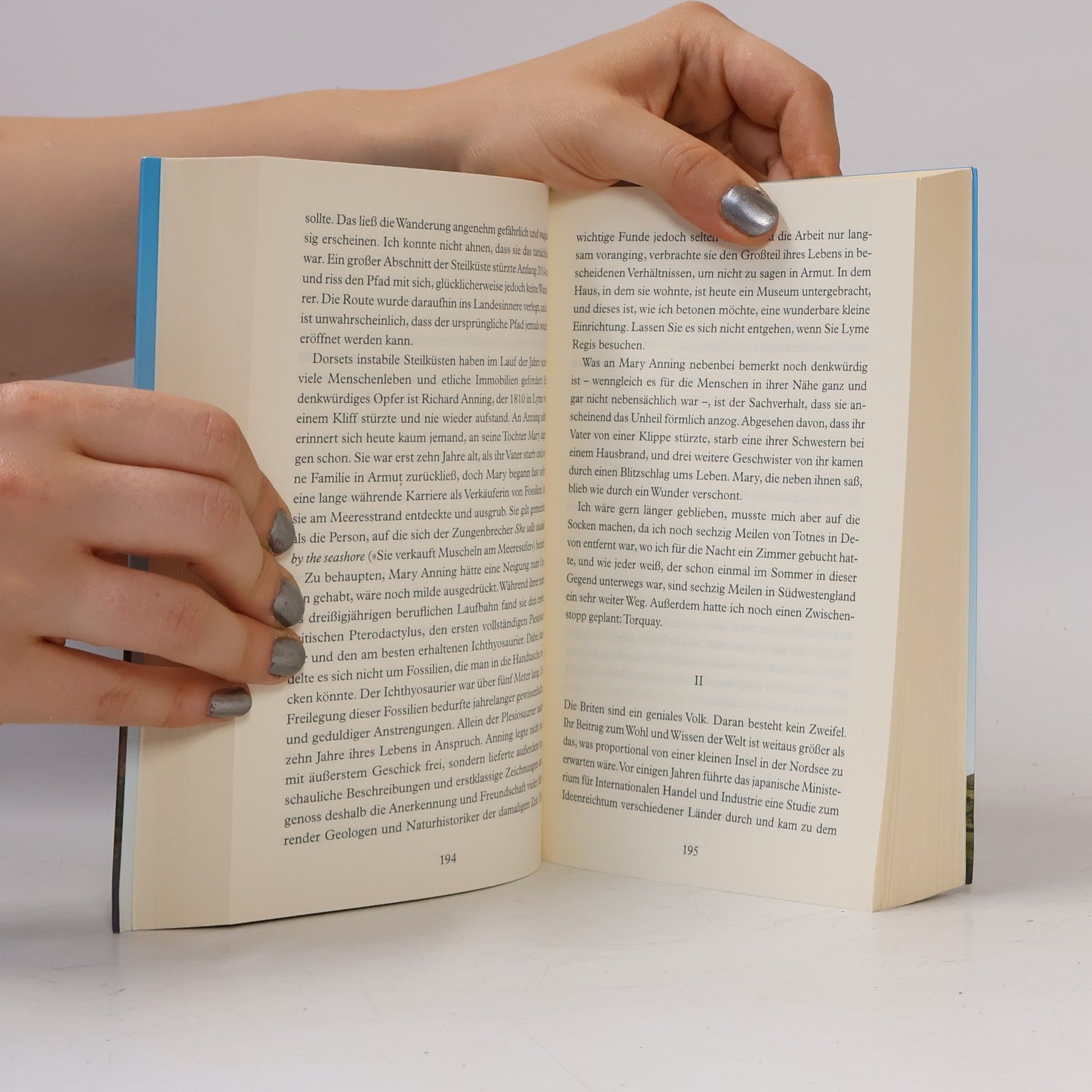 Bill Bryson It’s teatime, my dear!