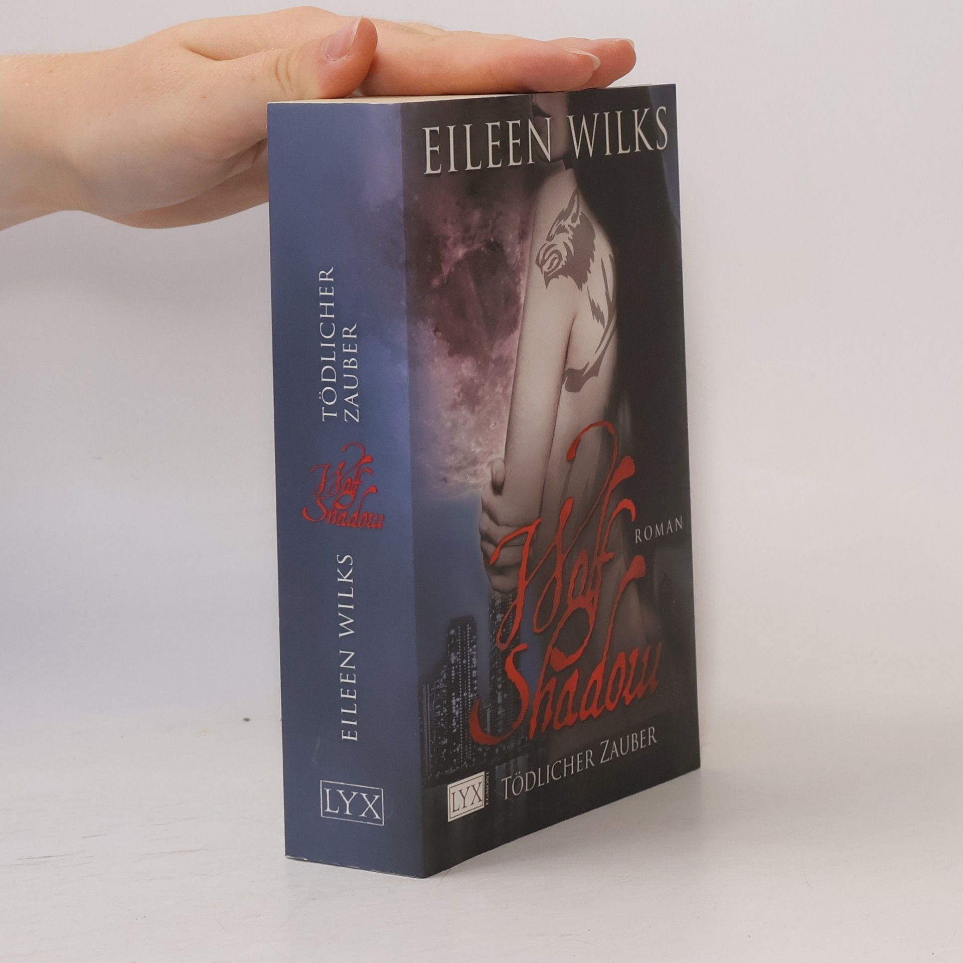 Eileen Wilks Wolf Shadow 8