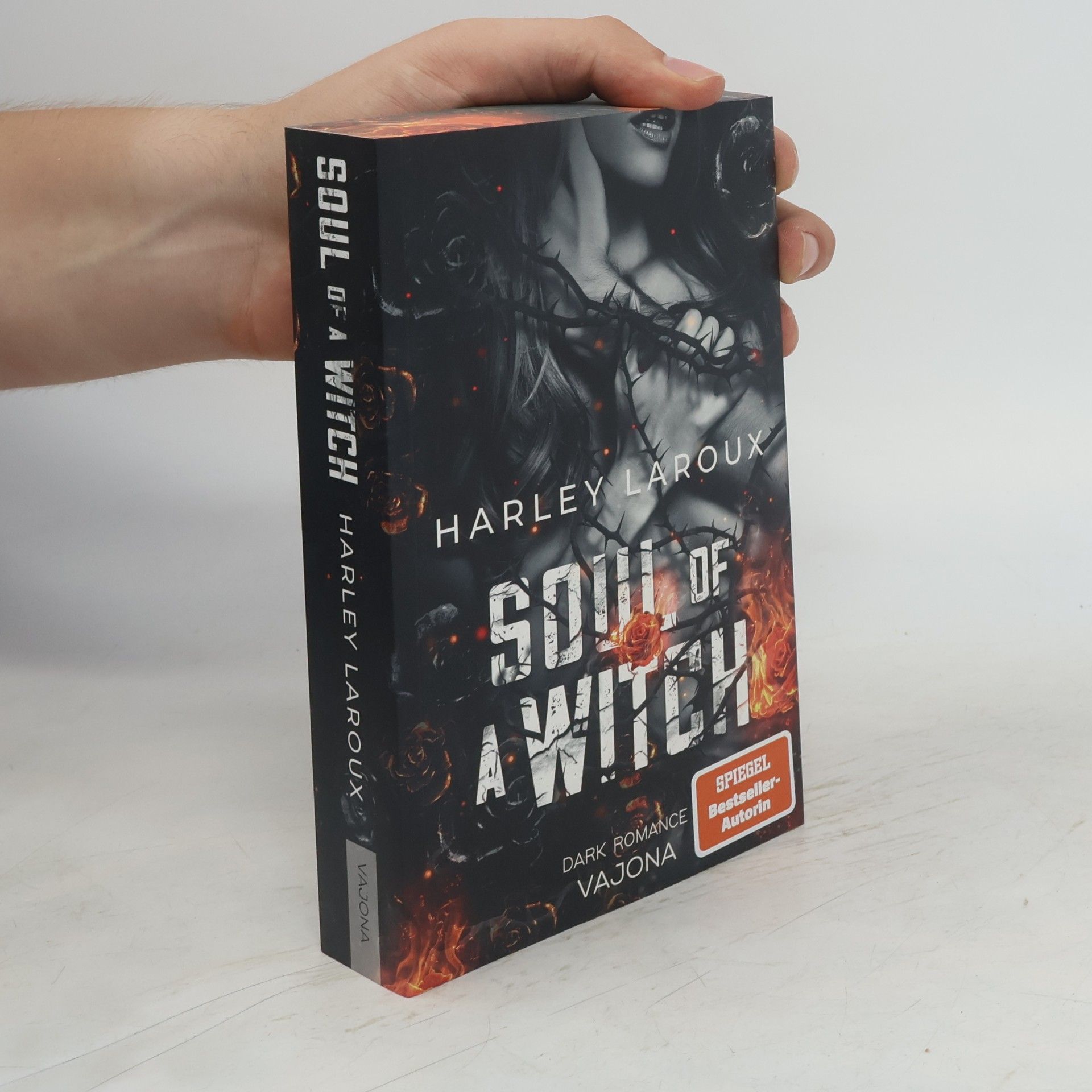 Harley Laroux Souls Trilogy - 3: Soul Of A Witch
