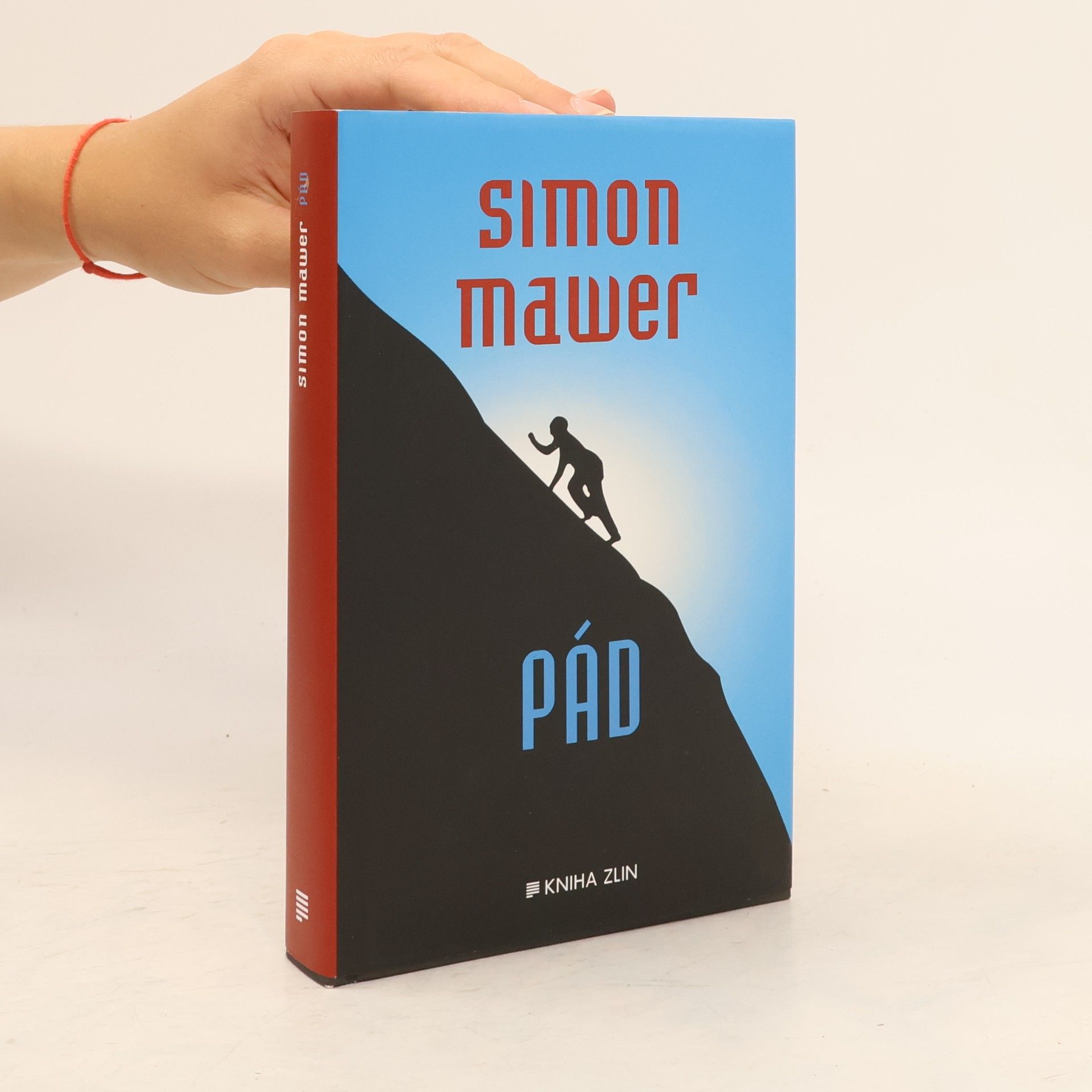 Simon Mawer Pád