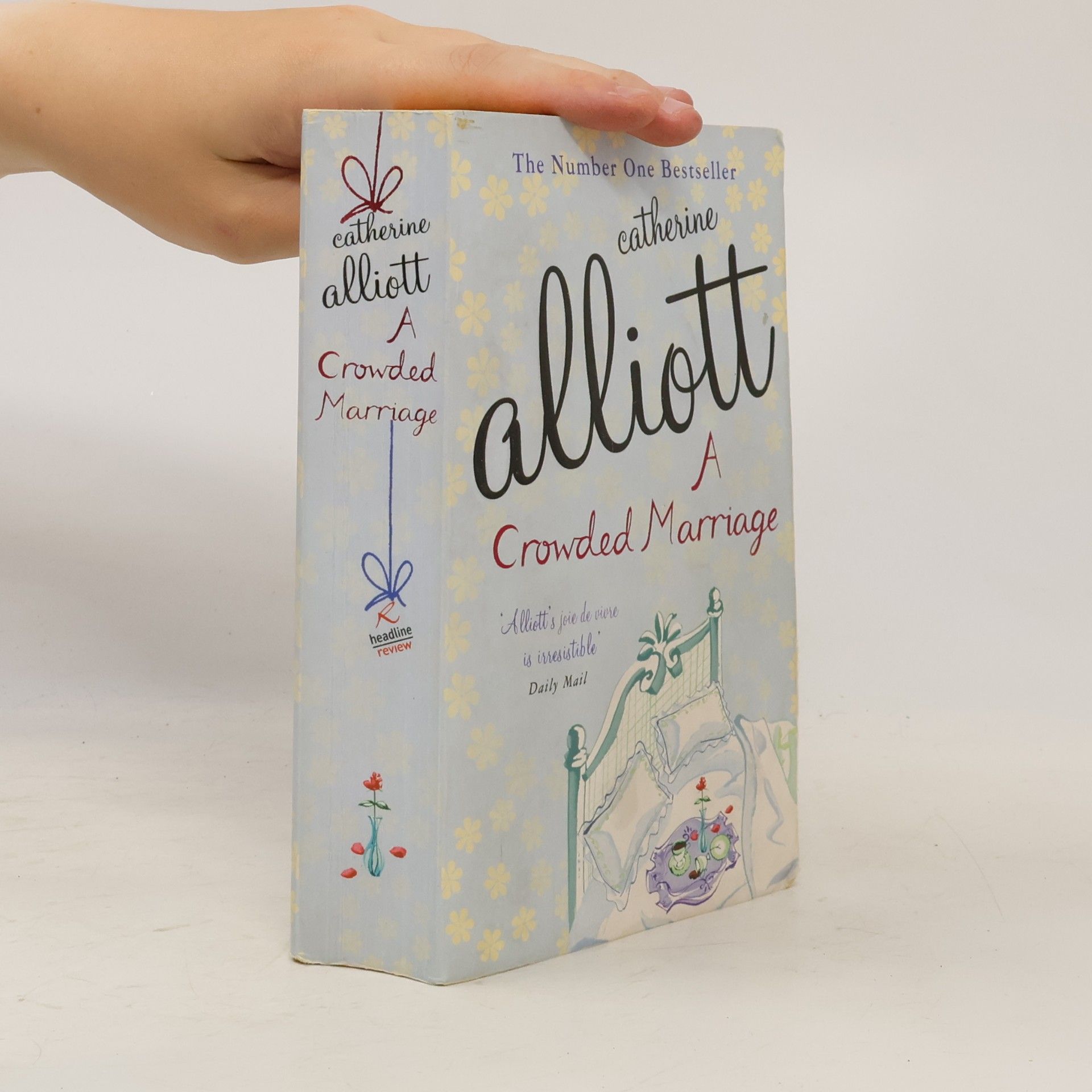 Catherine Alliott A Crowded Marriage