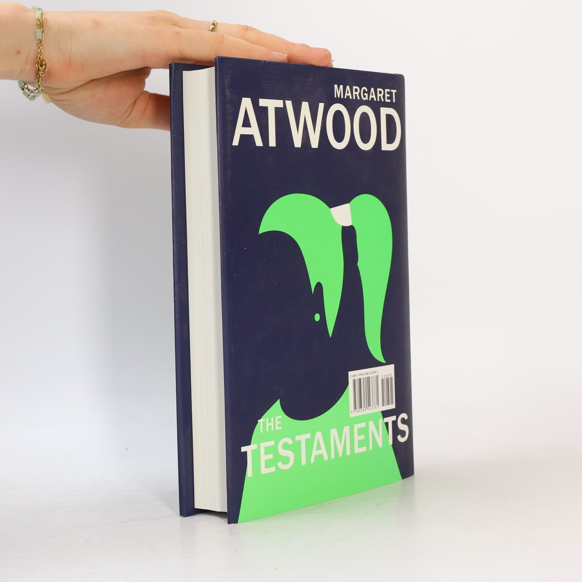 Margaret Atwood The testaments